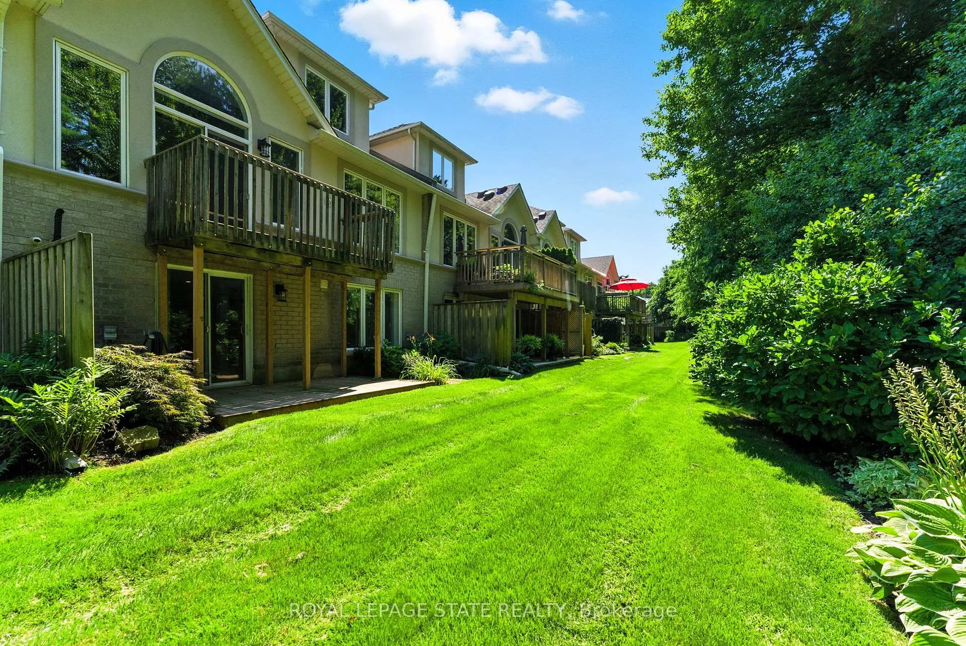 Photo 41 of Unit 6, 40 Wesleyan Court, Hamilton, Ancaster — HOMEH