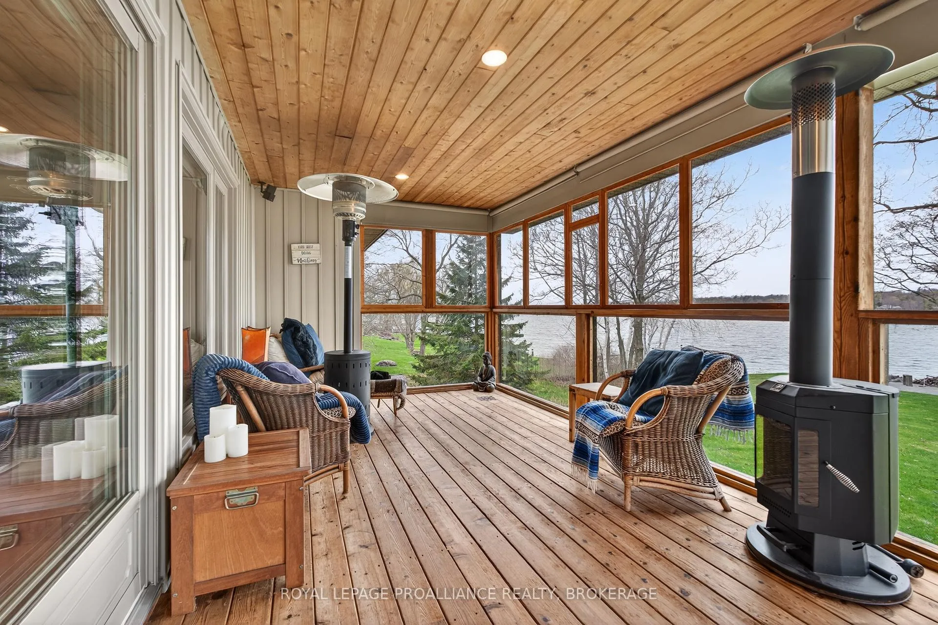 Photo 11 of 76 Spithead Road, Frontenac Islands, The Islands — HOMEH