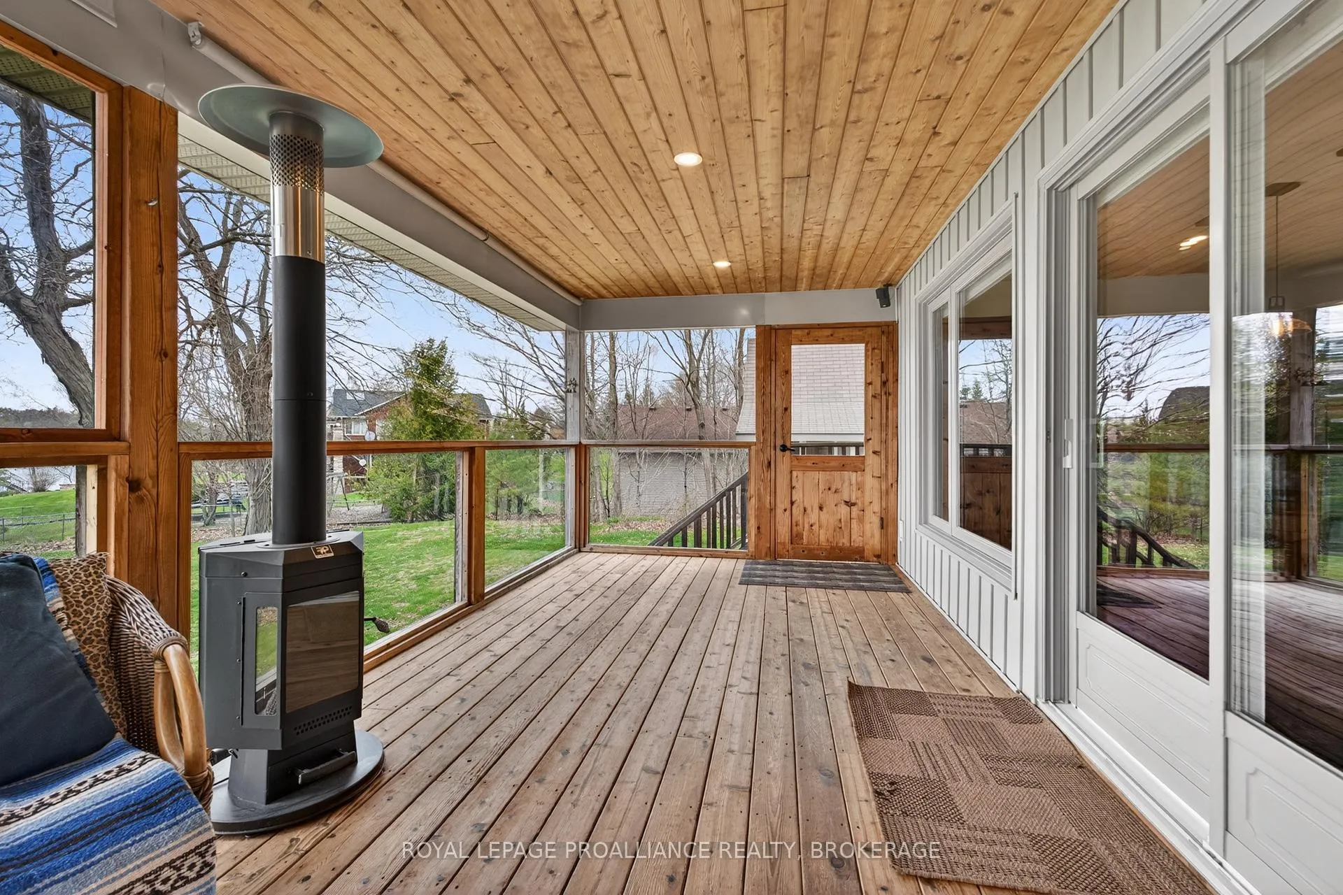 Photo 12 of 76 Spithead Road, Frontenac Islands, The Islands — HOMEH