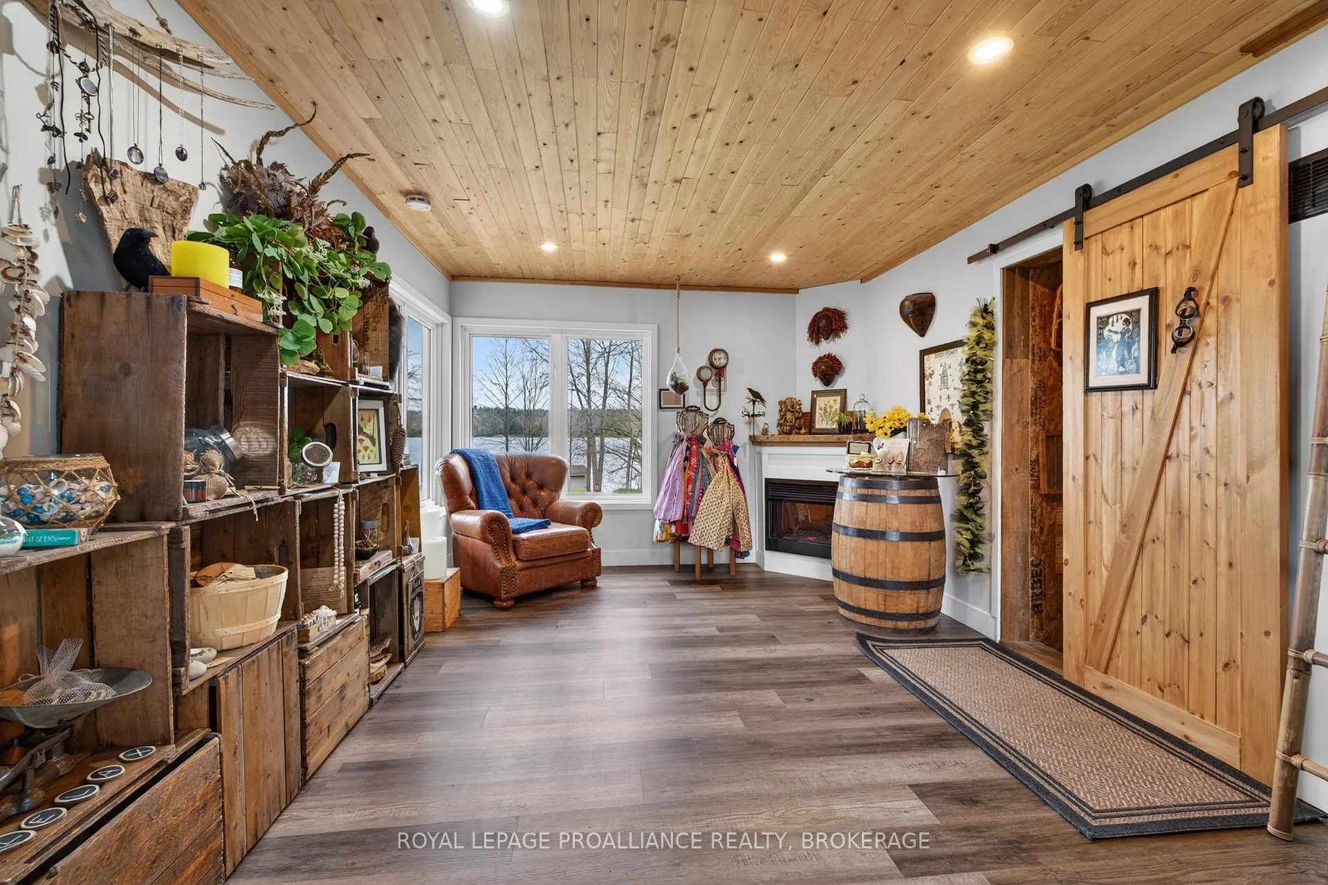 Photo 21 of 76 Spithead Road, Frontenac Islands, The Islands — HOMEH
