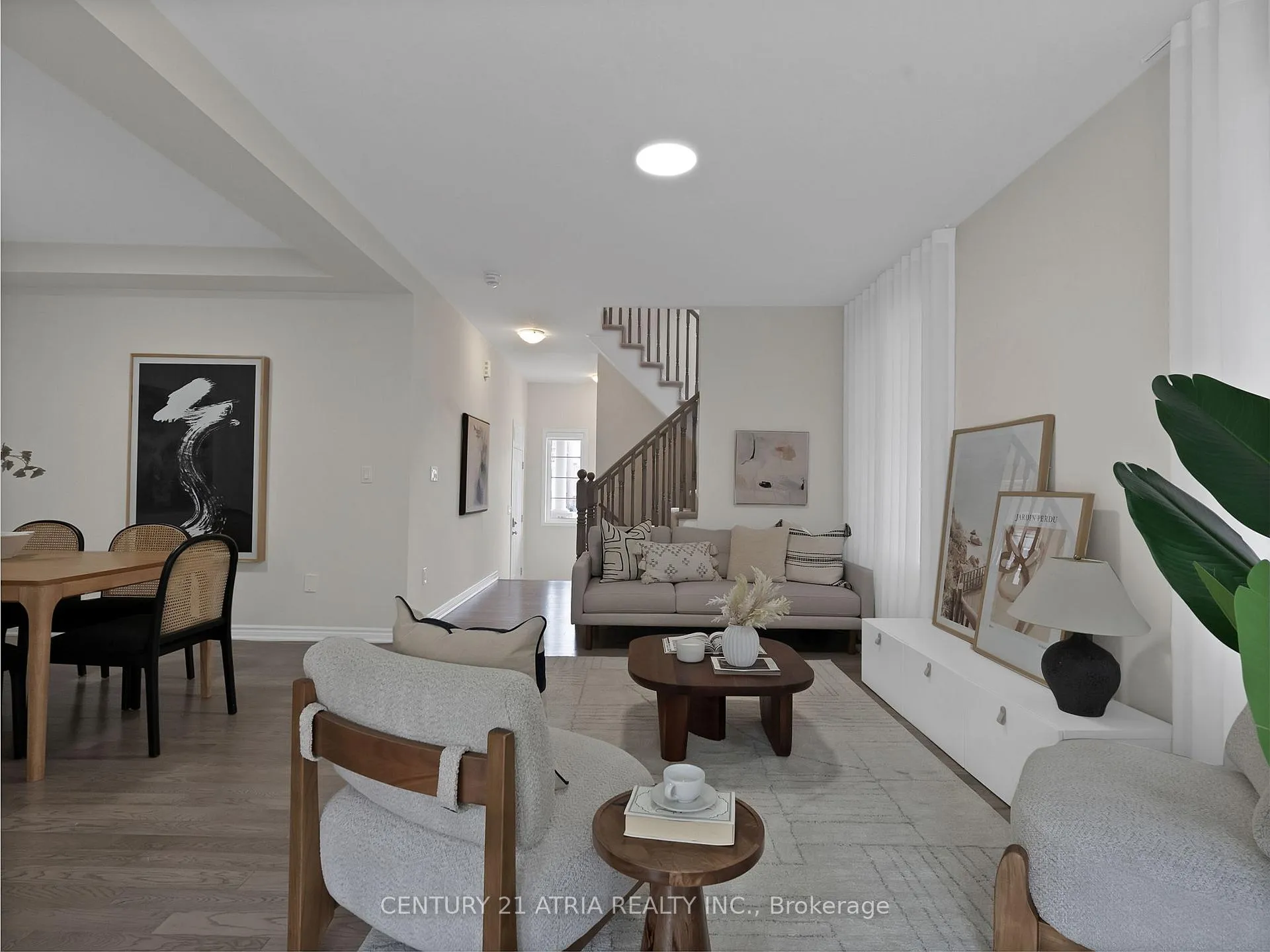 Photo 6 of 33 Stillwater Crescent, Hamilton, Waterdown — HOMEH