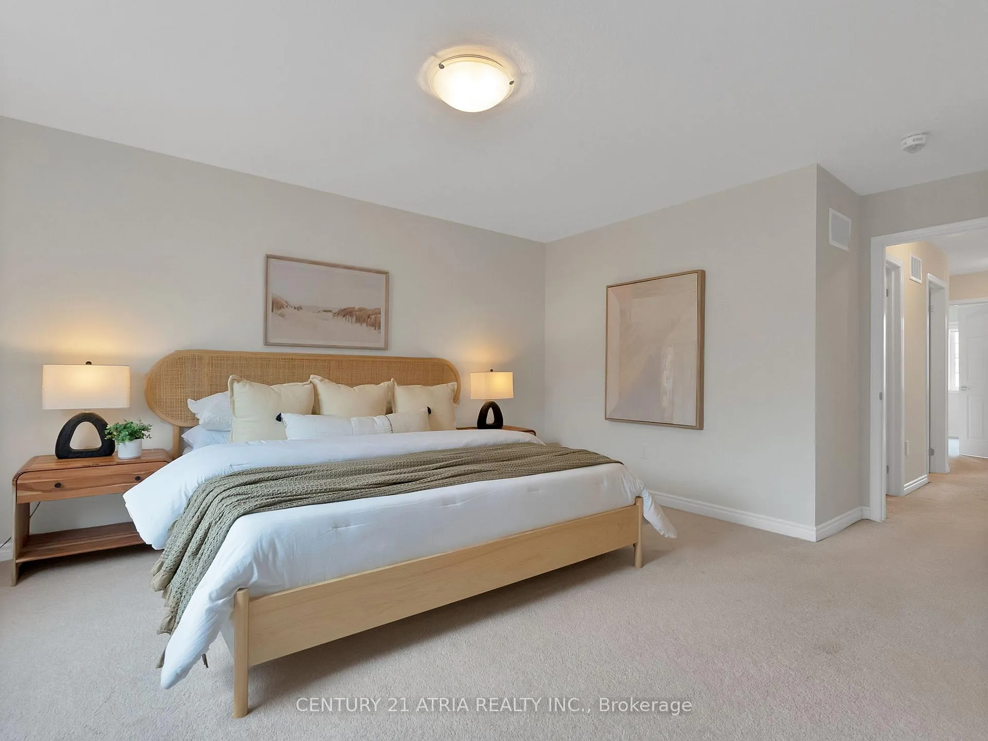 Photo 16 of 33 Stillwater Crescent, Hamilton, Waterdown — HOMEH