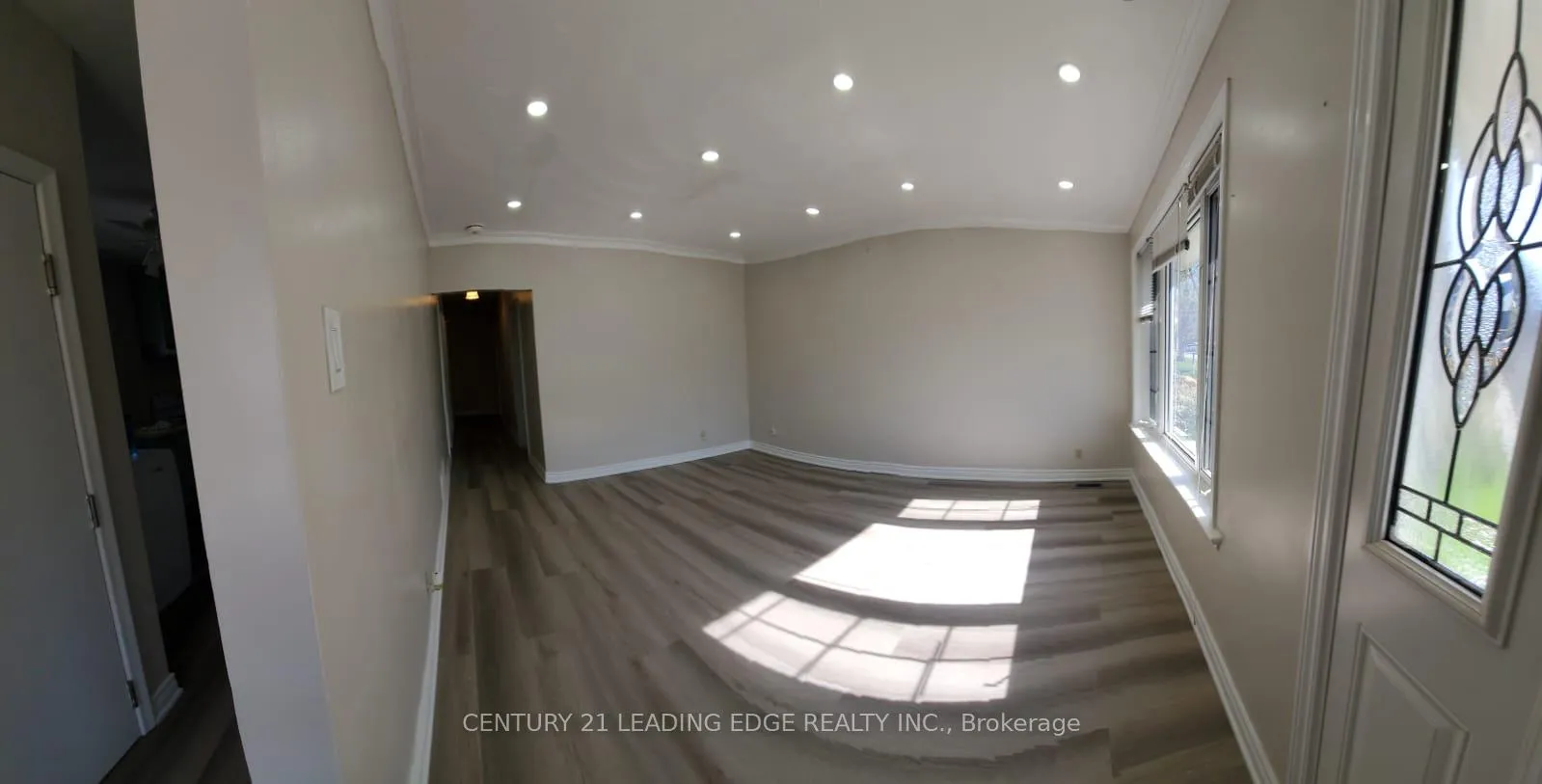 Photo 9 of Unit Main, 607 Kent Street, Whitby, Downtown Whitby — HOMEH