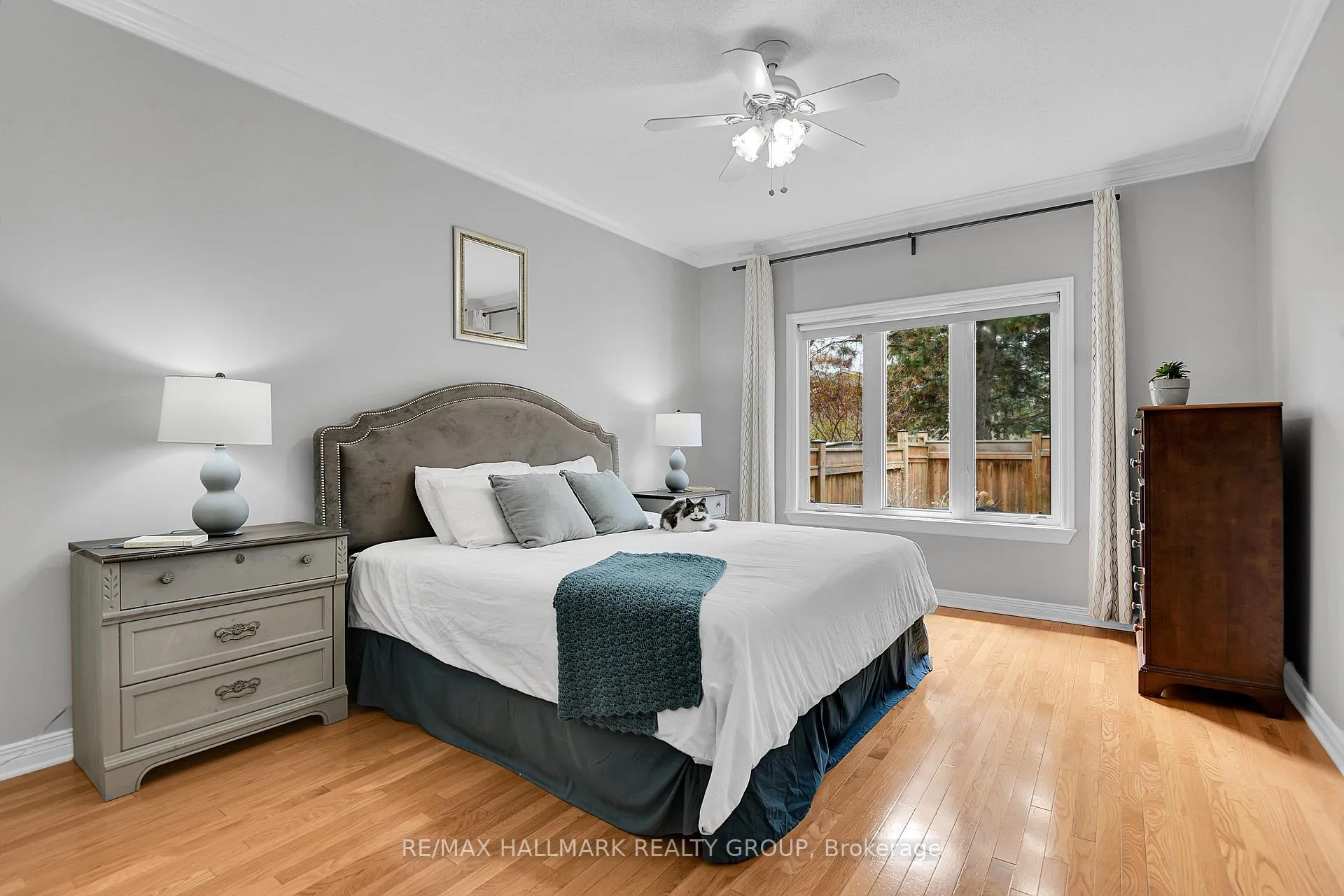 Photo 18 of 214 Laura Private, Ottawa, Pineview — HOMEH