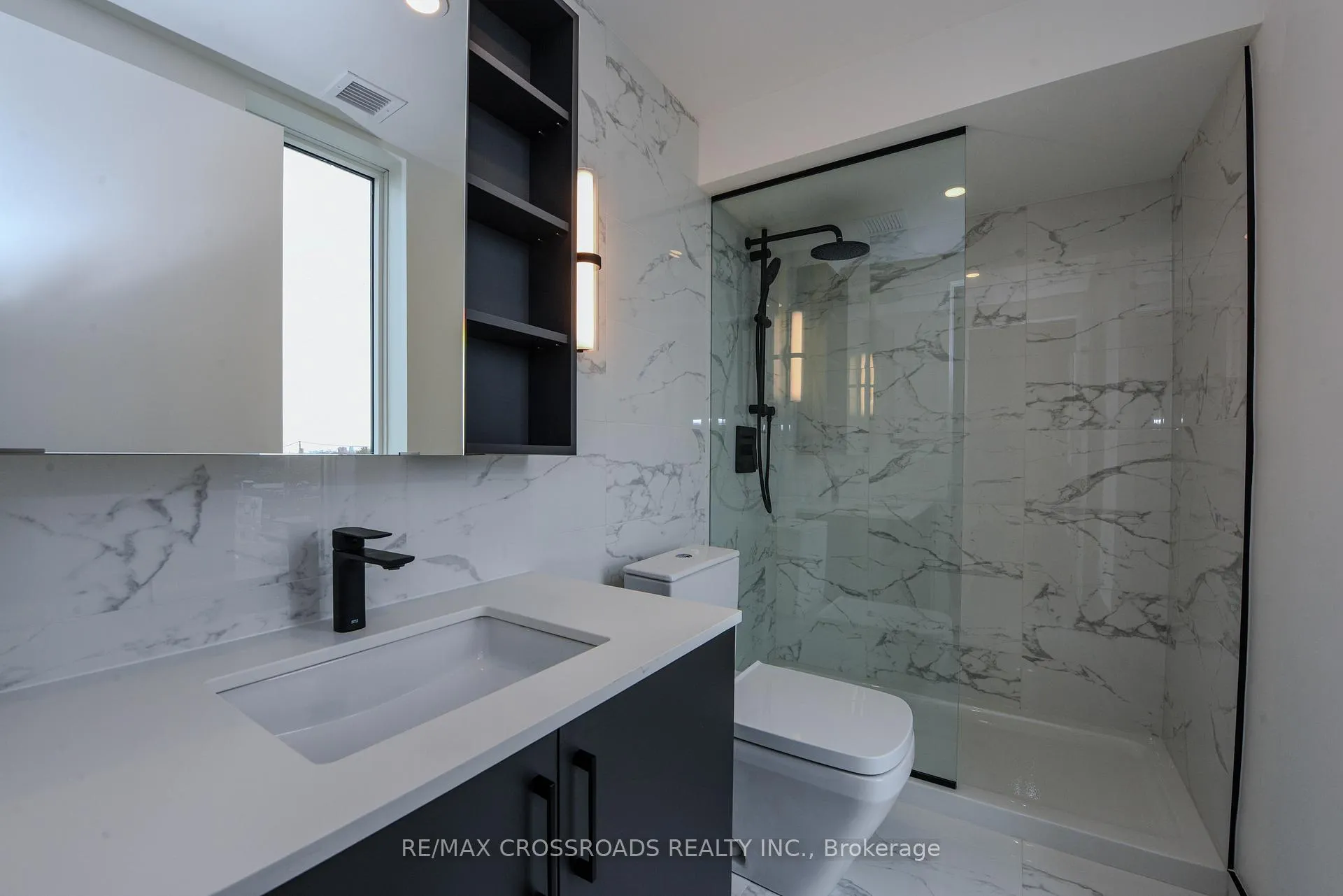 Photo 9 of Unit 520, 689 The Queensway Drive, Etobicoke, Stonegate-Queensway — HOMEH