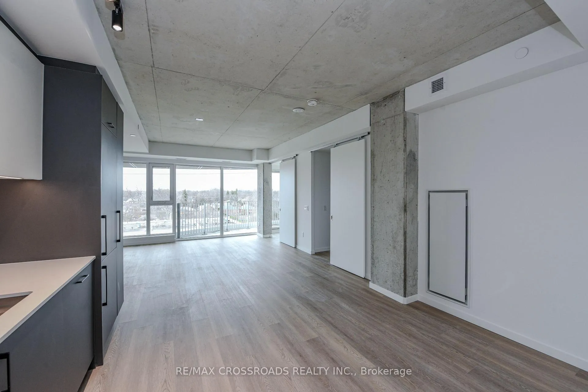 Photo 17 of Unit 520, 689 The Queensway Drive, Etobicoke, Stonegate-Queensway — HOMEH