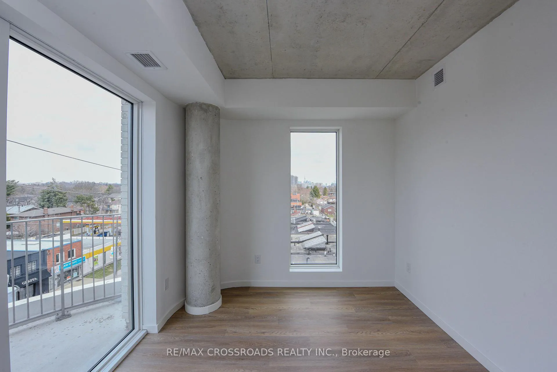 Photo 23 of Unit 520, 689 The Queensway Drive, Etobicoke, Stonegate-Queensway — HOMEH