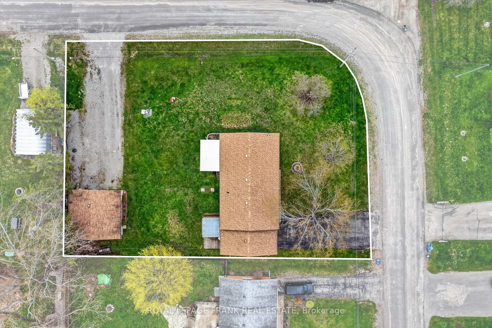 Photo 44 of 795 Maple Drive, Selwyn — HOMEH