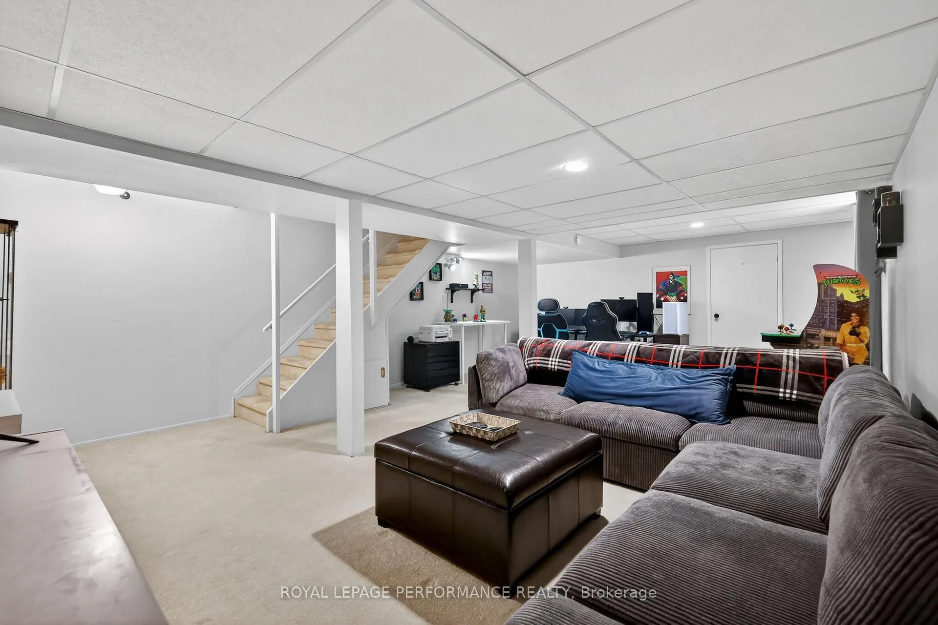 Photo 31 of 2 Canbury Crescent, Ottawa, Tanglewood — HOMEH