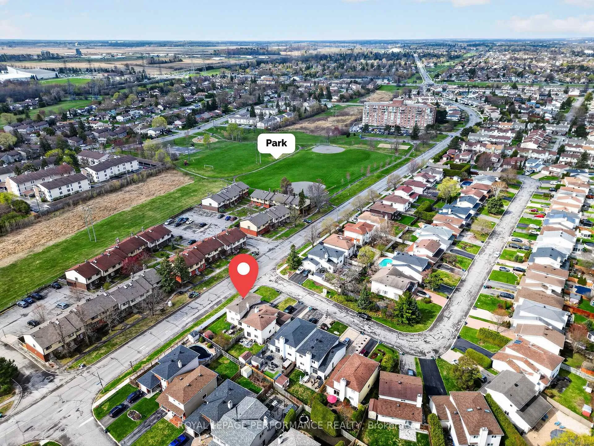 Photo 36 of 2 Canbury Crescent, Ottawa, Tanglewood — HOMEH