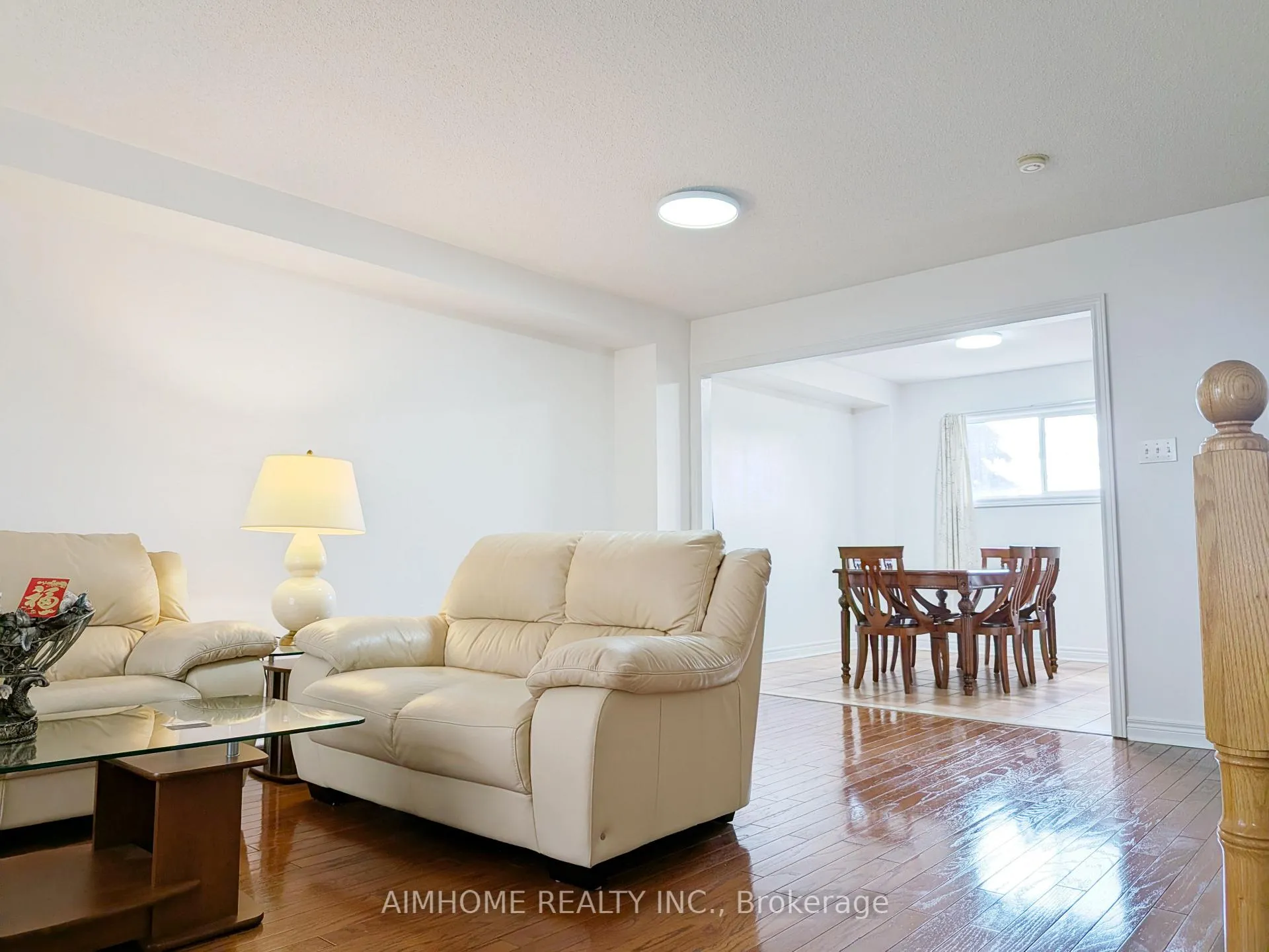Photo 5 of 74 Sunway Square, Markham, Raymerville — HOMEH