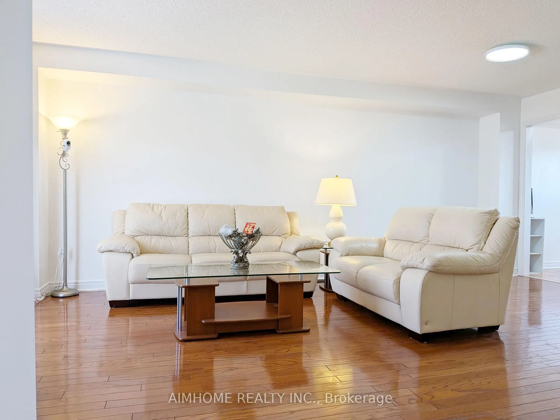 Photo 7 of 74 Sunway Square, Markham, Raymerville — HOMEH