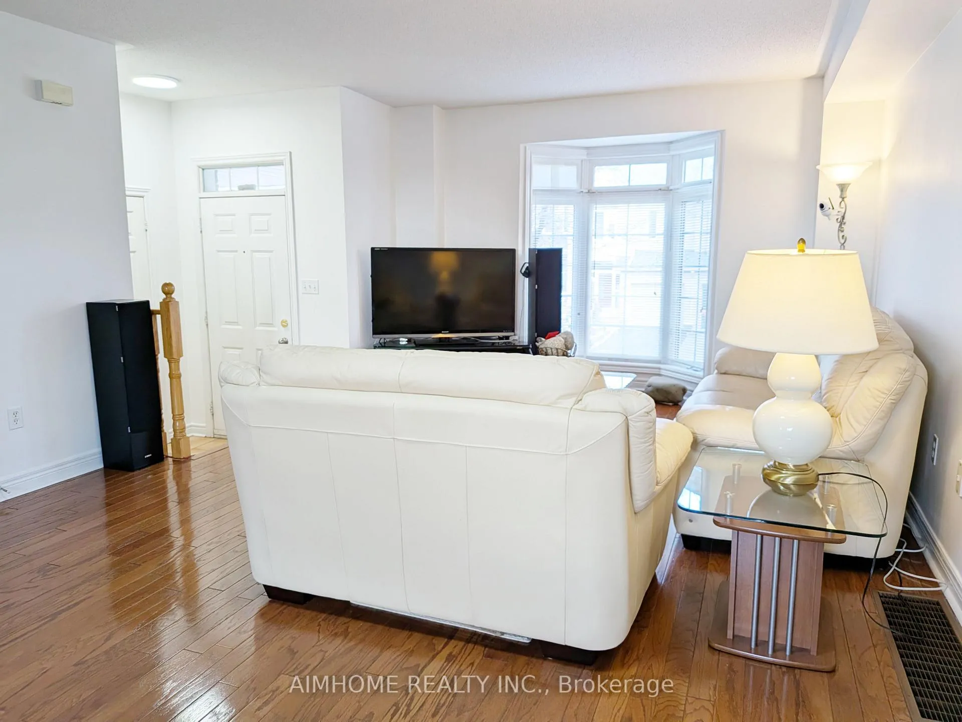 Photo 12 of 74 Sunway Square, Markham, Raymerville — HOMEH