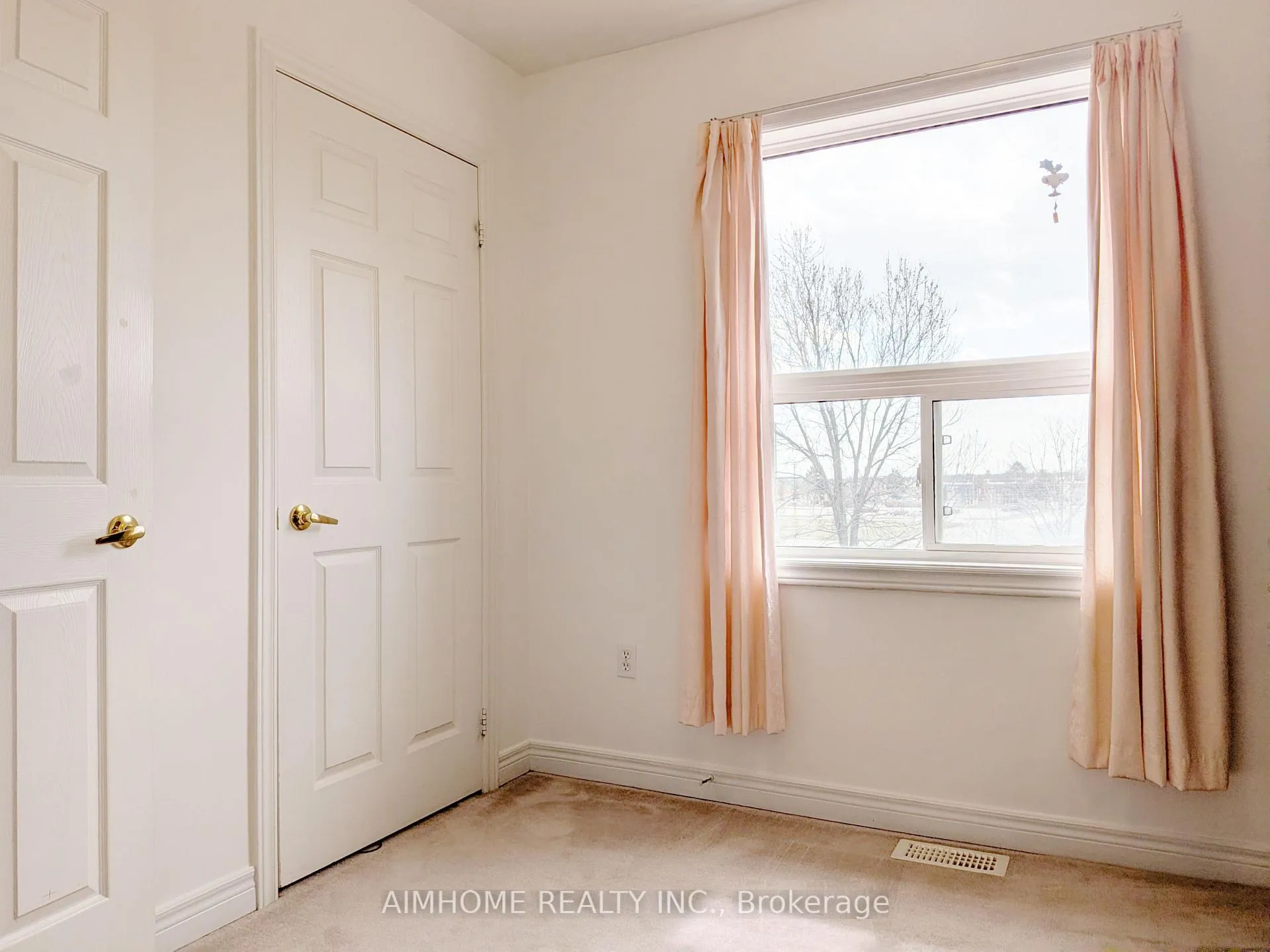 Photo 35 of 74 Sunway Square, Markham, Raymerville — HOMEH