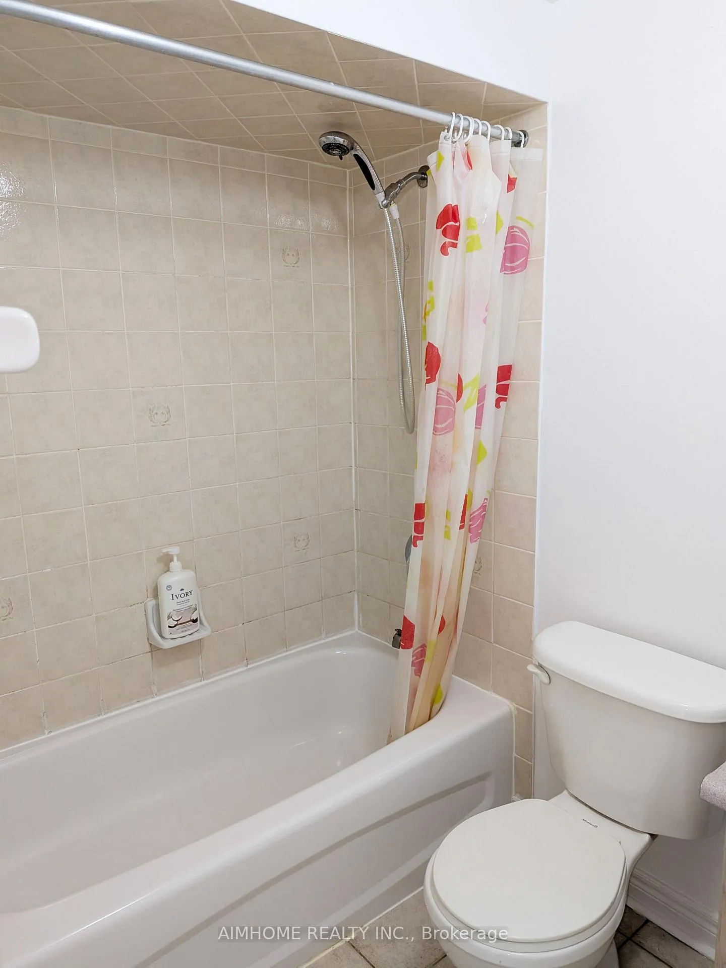 Photo 43 of 74 Sunway Square, Markham, Raymerville — HOMEH