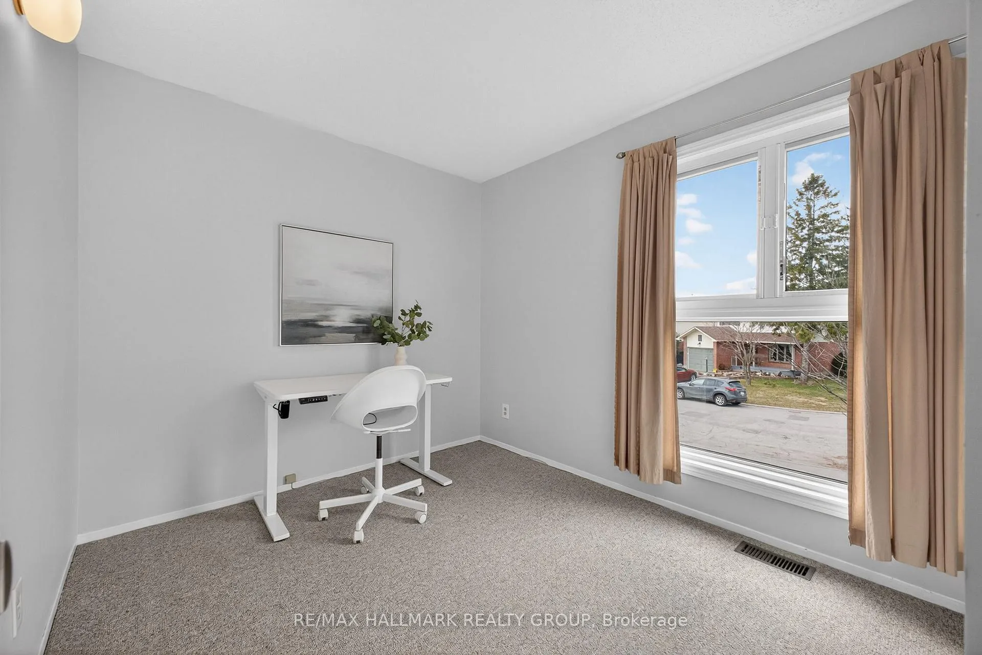 Photo 22 of 80 Pickwick Drive, Ottawa, Barrhaven - Cedargrove/Fraserdale — HOMEH