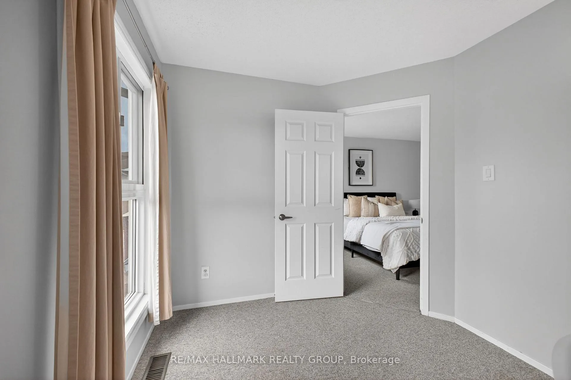 Photo 24 of 80 Pickwick Drive, Ottawa, Barrhaven - Cedargrove/Fraserdale — HOMEH