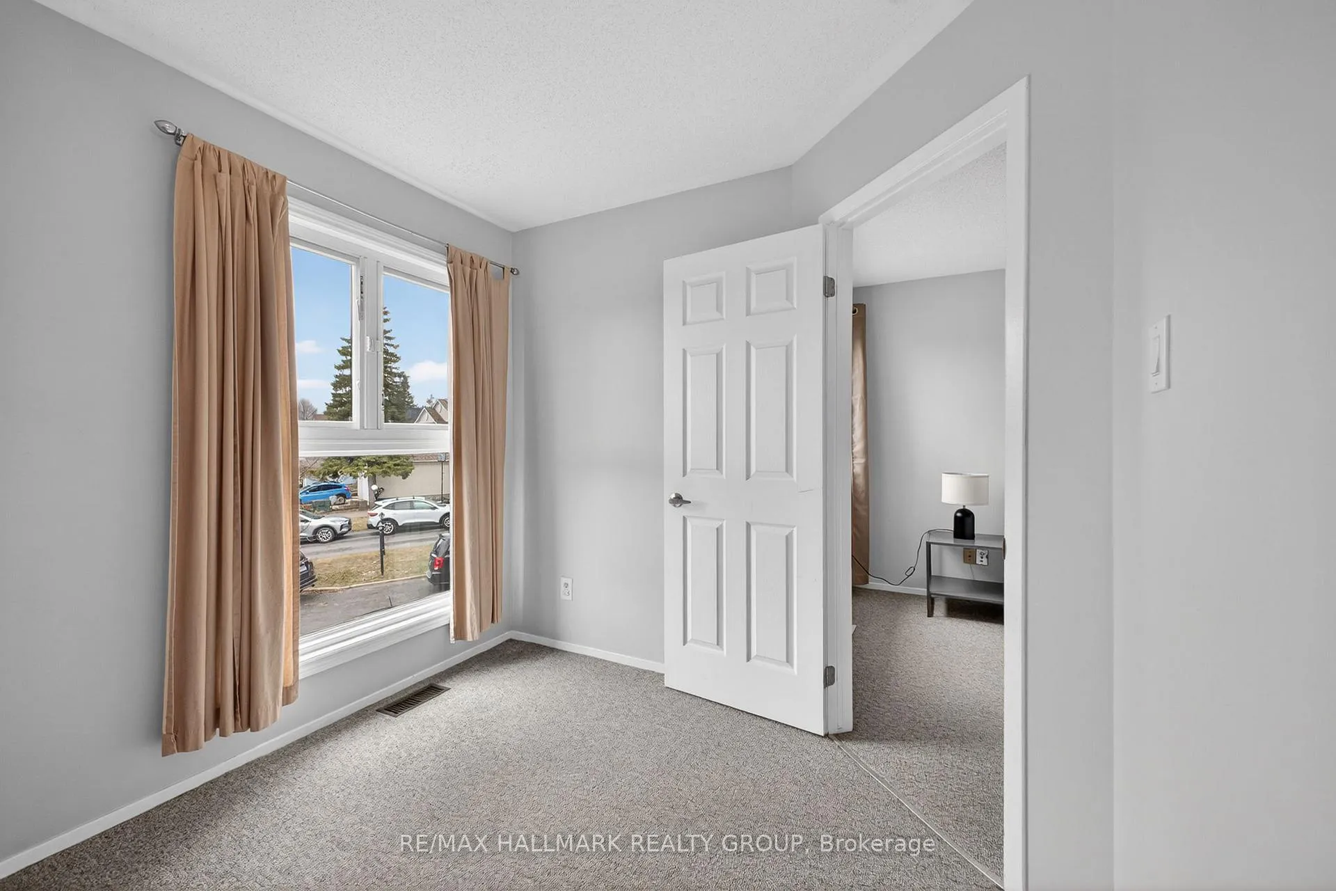 Photo 25 of 80 Pickwick Drive, Ottawa, Barrhaven - Cedargrove/Fraserdale — HOMEH