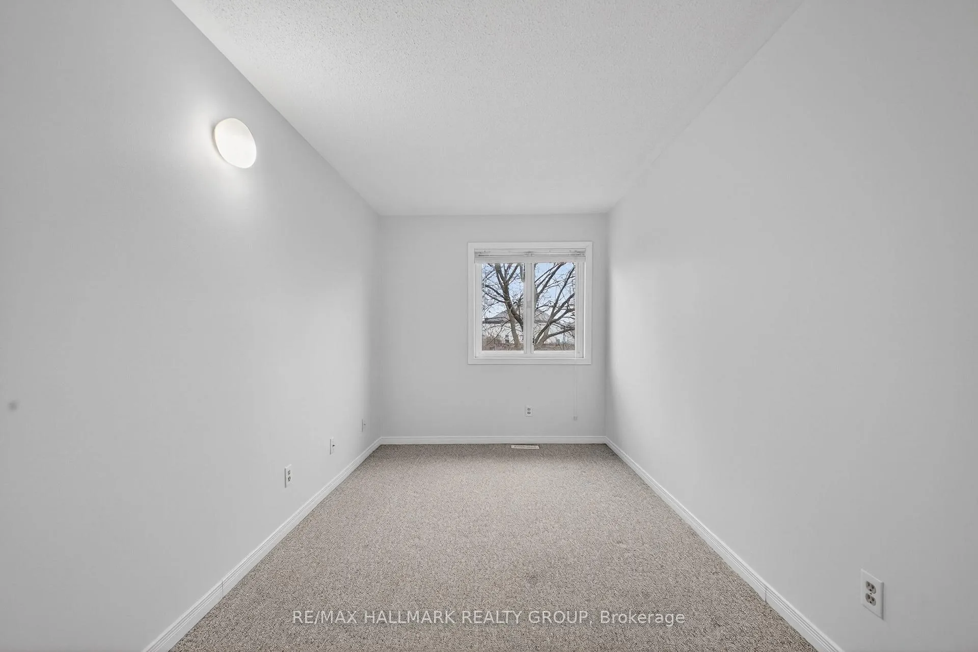 Photo 31 of 80 Pickwick Drive, Ottawa, Barrhaven - Cedargrove/Fraserdale — HOMEH