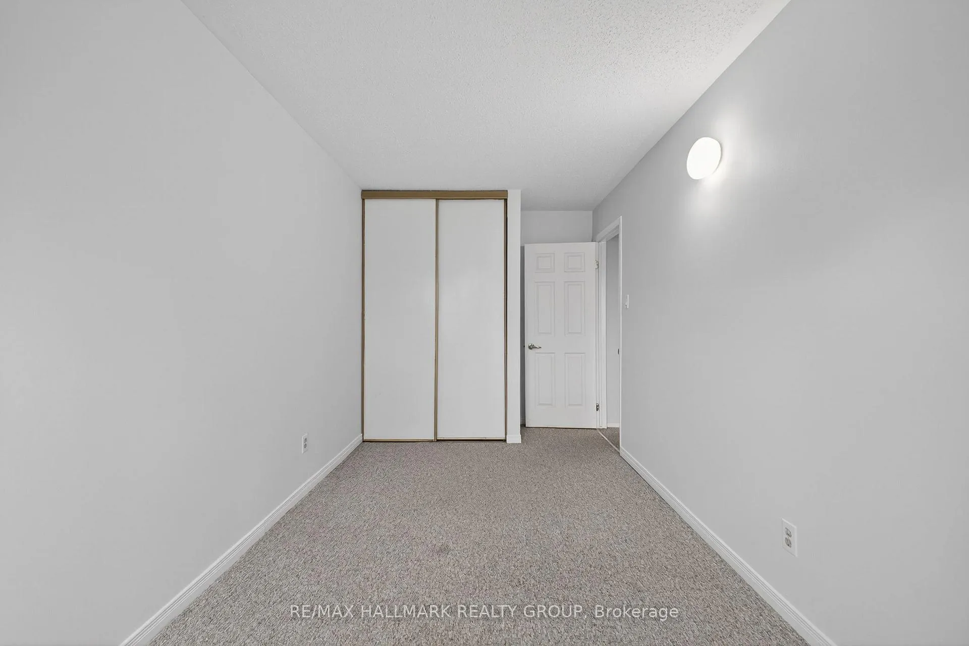 Photo 33 of 80 Pickwick Drive, Ottawa, Barrhaven - Cedargrove/Fraserdale — HOMEH