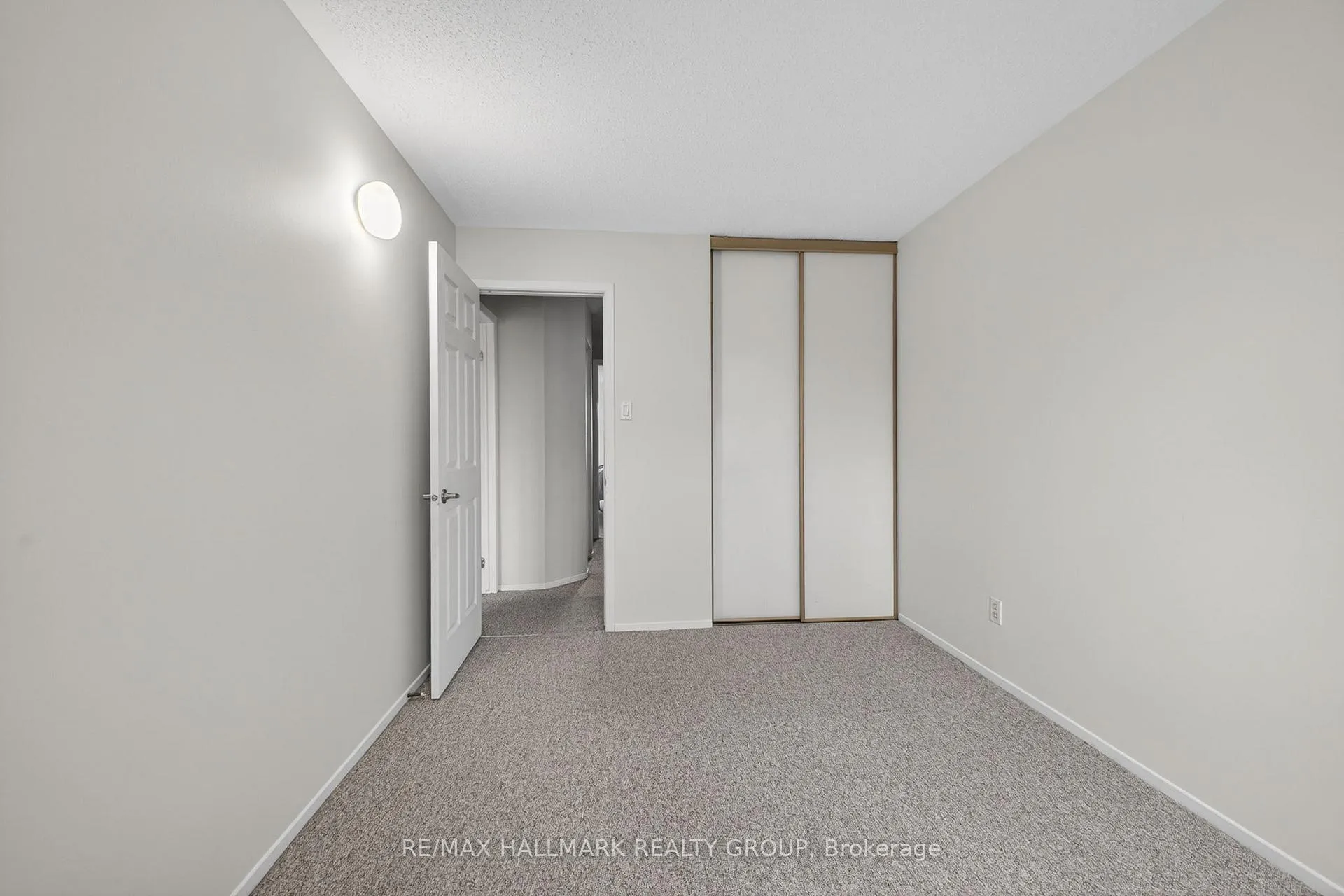 Photo 36 of 80 Pickwick Drive, Ottawa, Barrhaven - Cedargrove/Fraserdale — HOMEH