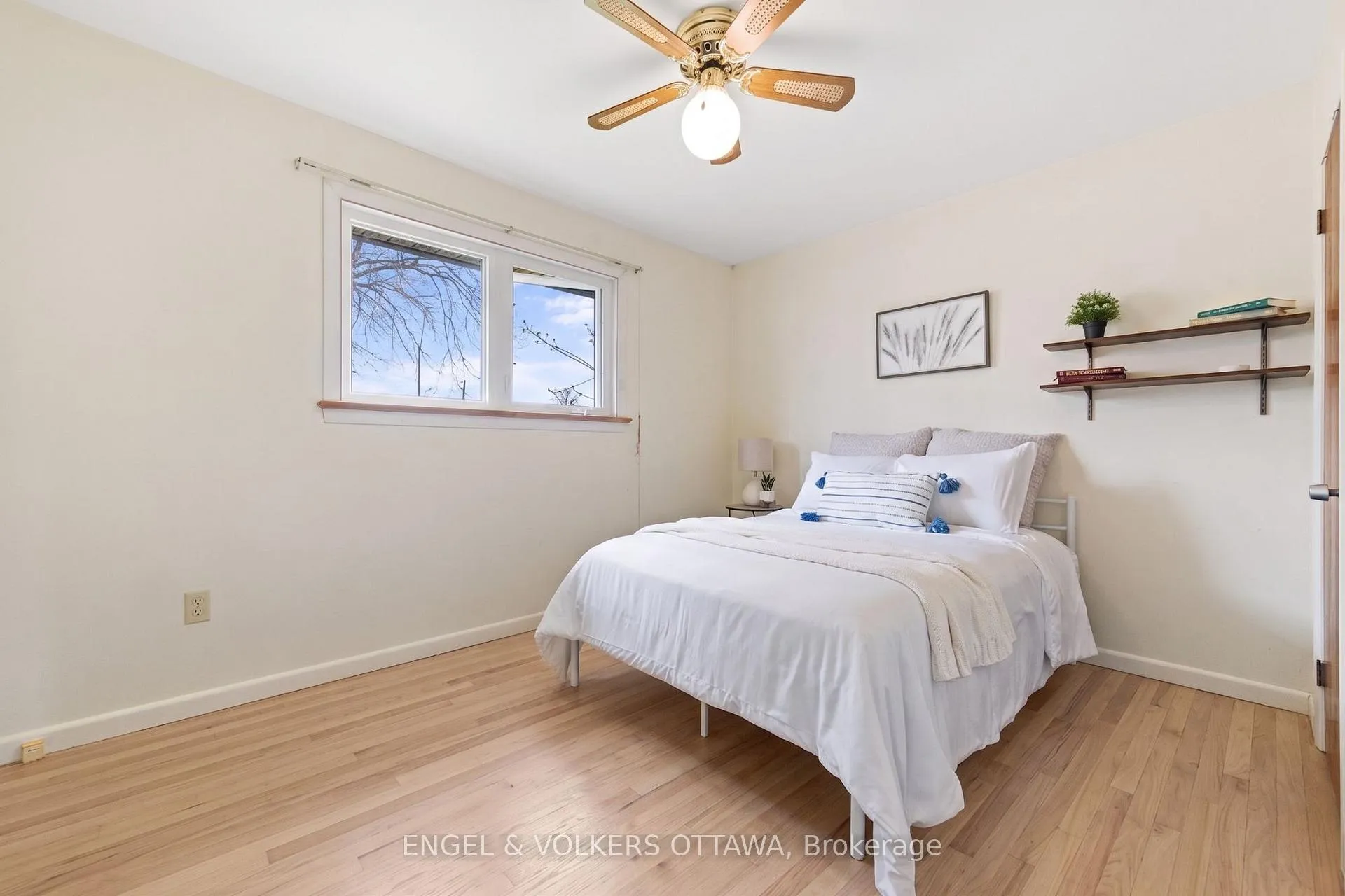 Photo 17 of 989 Connaught Avenue, Ottawa, Queensway Terrace North — HOMEH