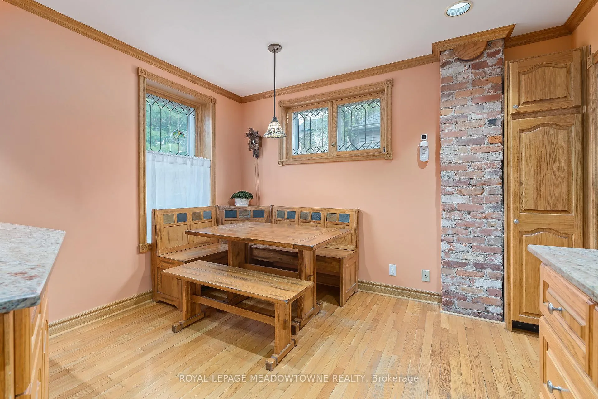 Photo 18 of 8 Queen Street, Halton Hills, Georgetown — HOMEH