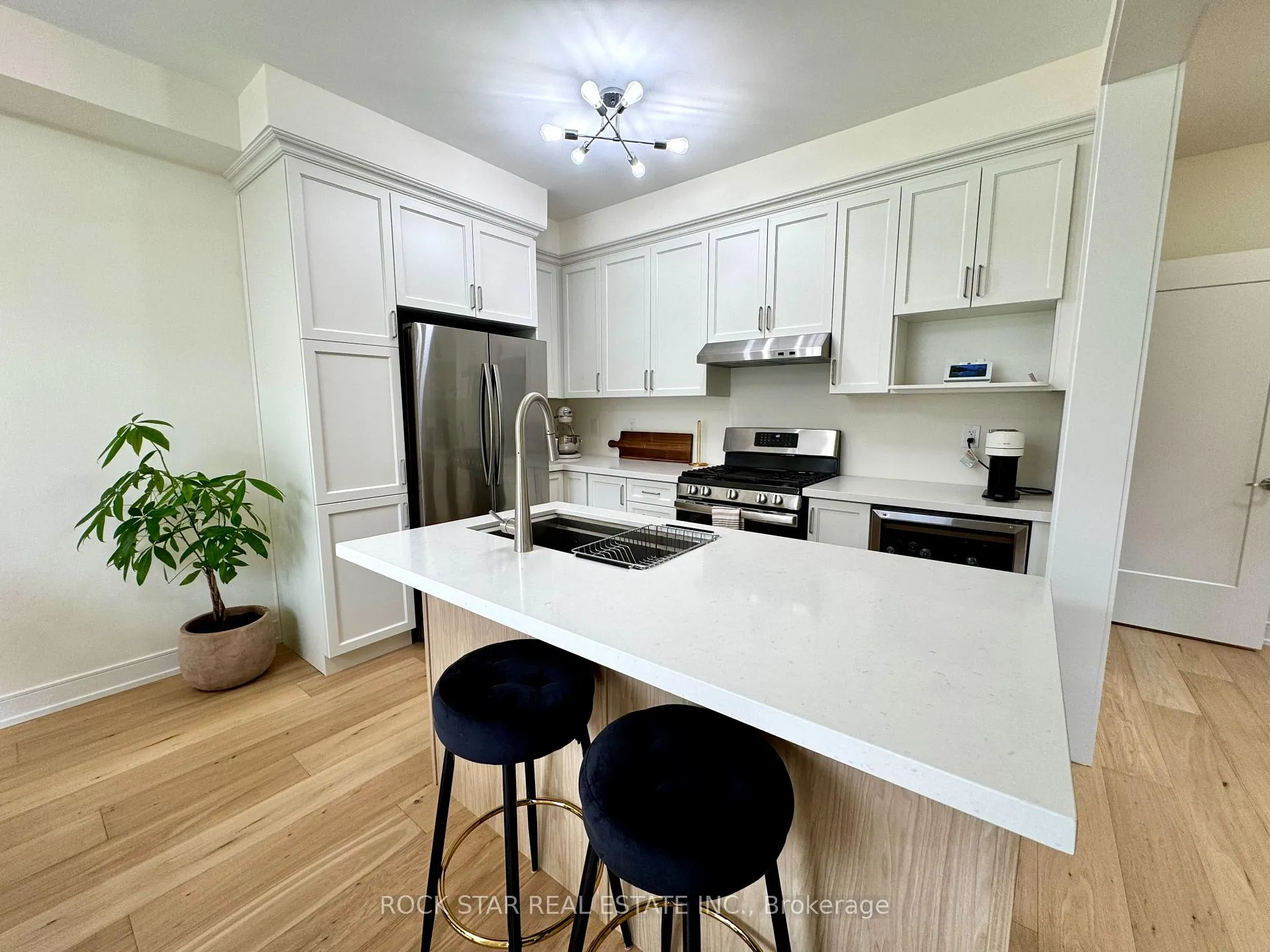 Photo 4 of 27 Ferguson Street, Erin — HOMEH