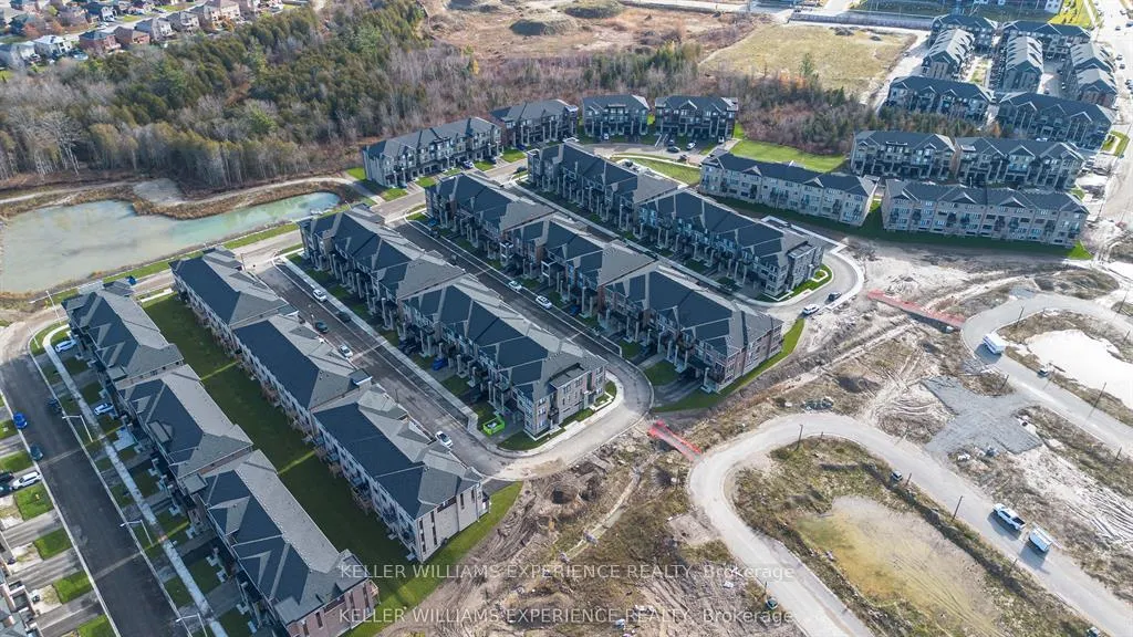 Photo 26 of 22 Red Maple Lane, Barrie, Innis-Shore — HOMEH