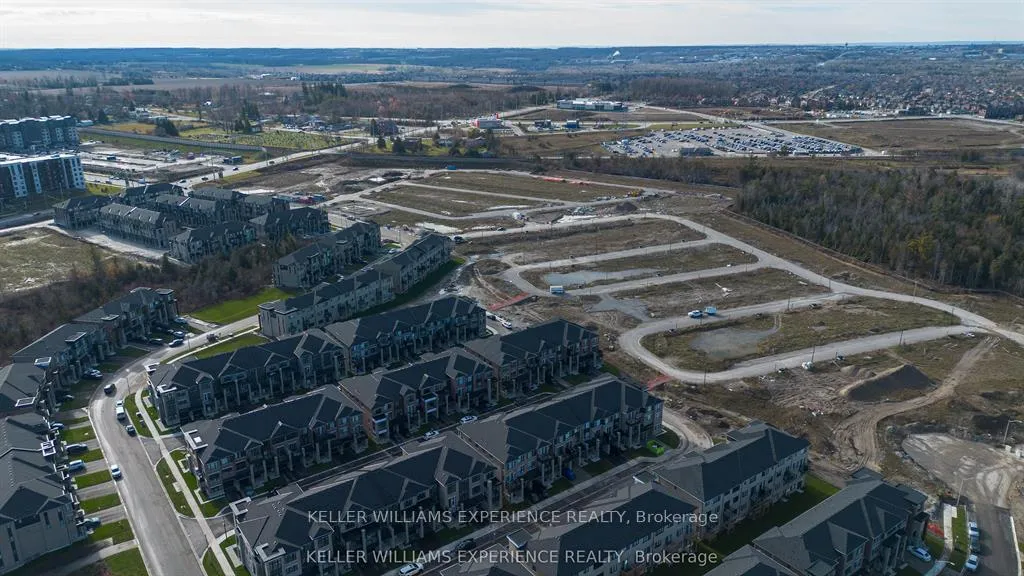 Photo 28 of 22 Red Maple Lane, Barrie, Innis-Shore — HOMEH