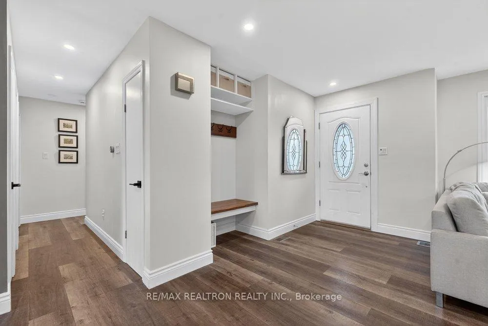 Photo 4 of 284 Zephyr Road, Uxbridge, Rural Uxbridge — HOMEH