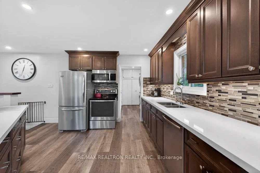 Photo 15 of 284 Zephyr Road, Uxbridge, Rural Uxbridge — HOMEH