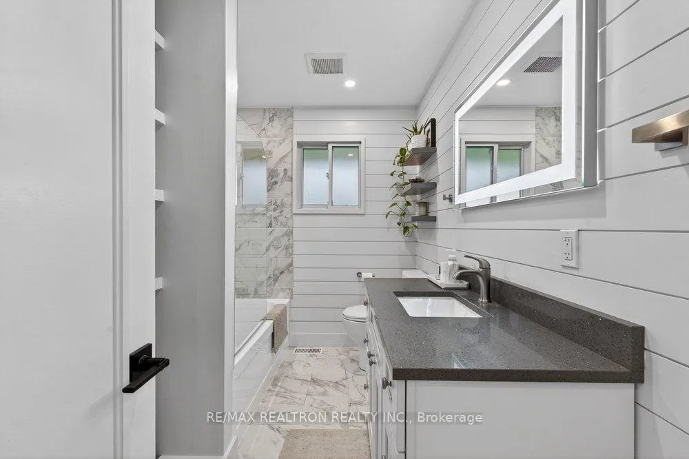 Photo 21 of 284 Zephyr Road, Uxbridge, Rural Uxbridge — HOMEH
