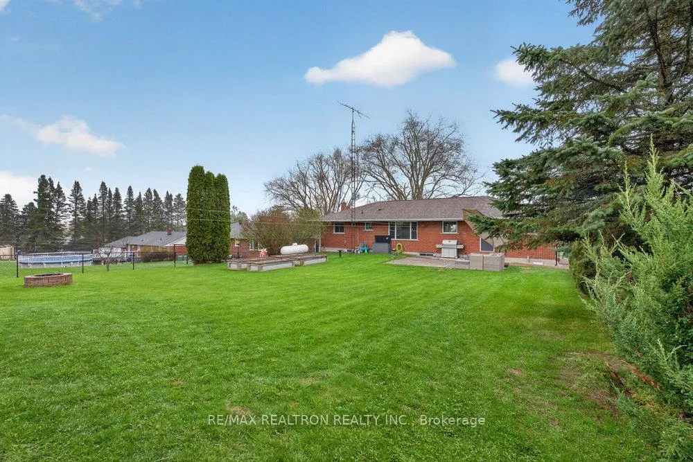 Photo 33 of 284 Zephyr Road, Uxbridge, Rural Uxbridge — HOMEH