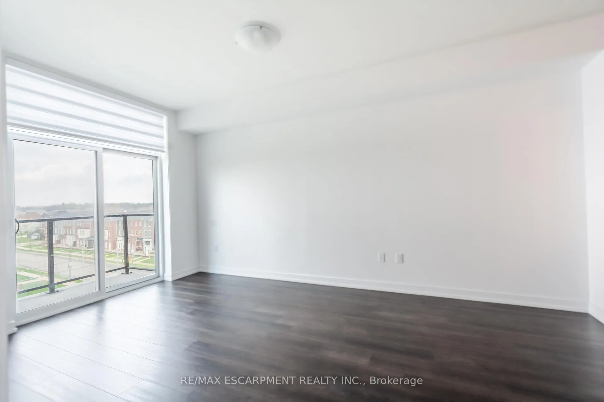 Photo 16 of Unit 524, 10 Mallard Trail, Hamilton, Waterdown — HOMEH