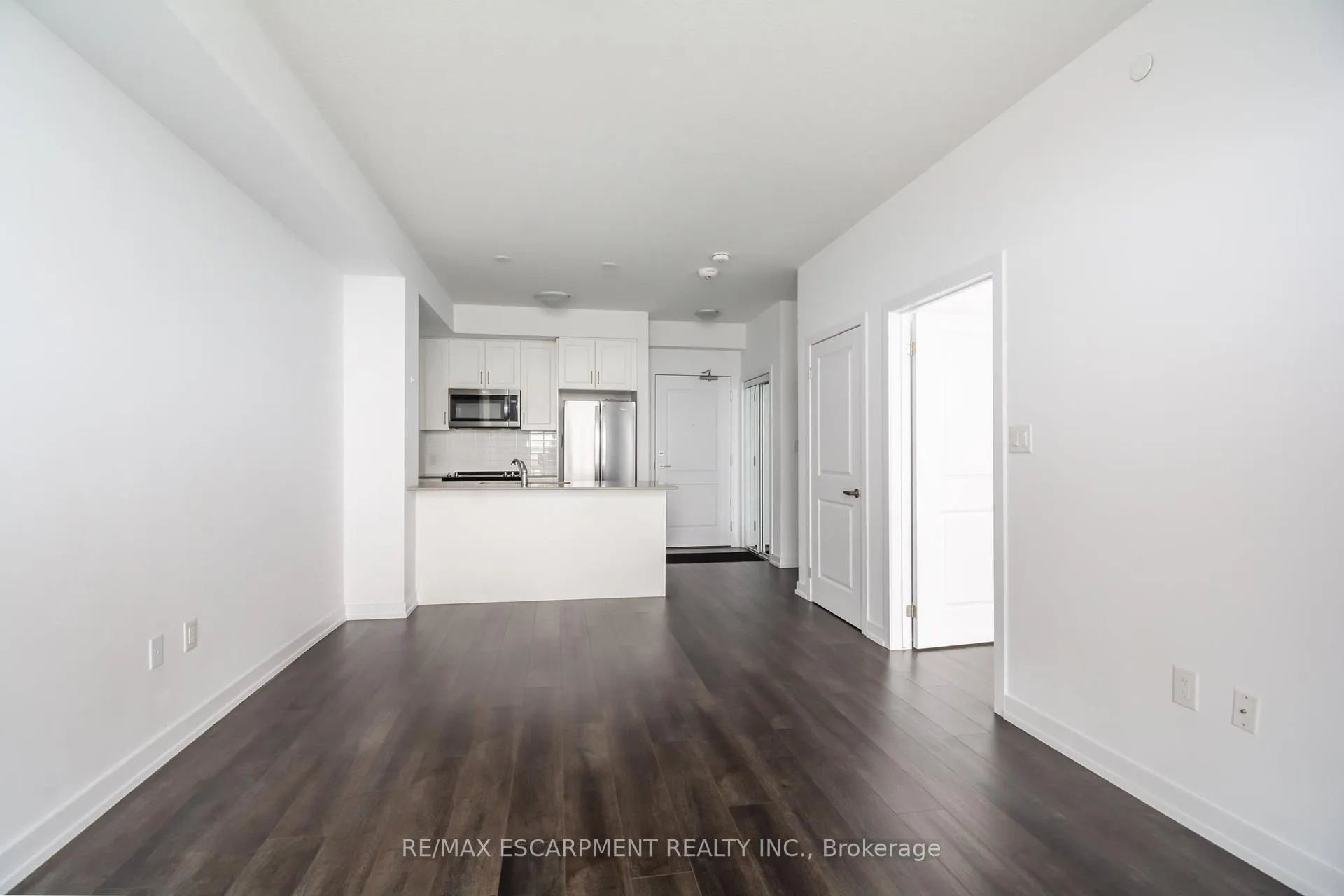 Photo 19 of Unit 524, 10 Mallard Trail, Hamilton, Waterdown — HOMEH