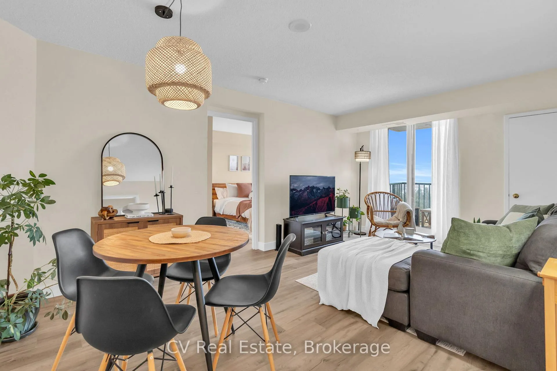 Photo 1 of Unit 811, 75 Ellen Street, Barrie, City Centre — HOMEH