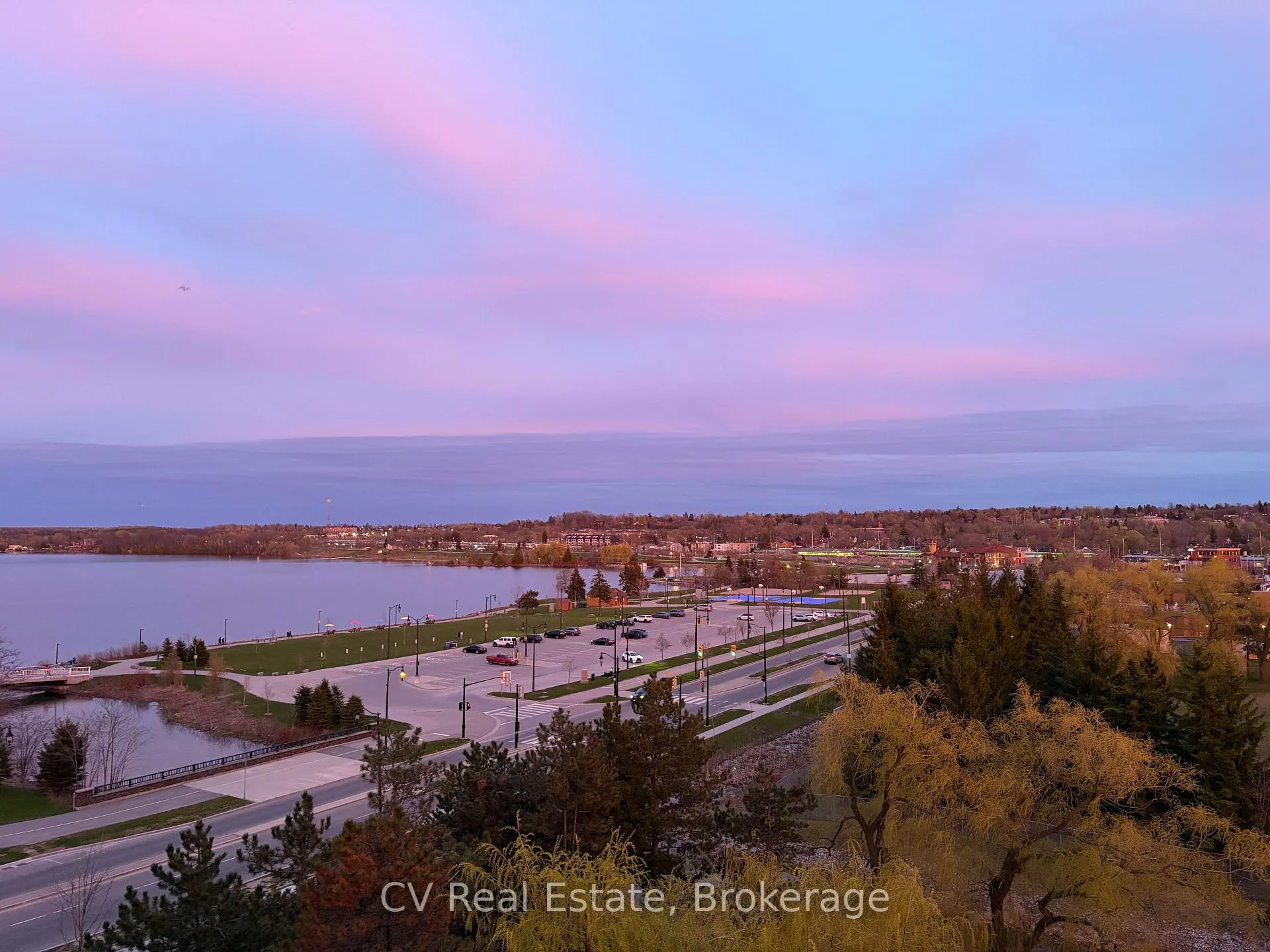 Photo 32 of Unit 811, 75 Ellen Street, Barrie, City Centre — HOMEH