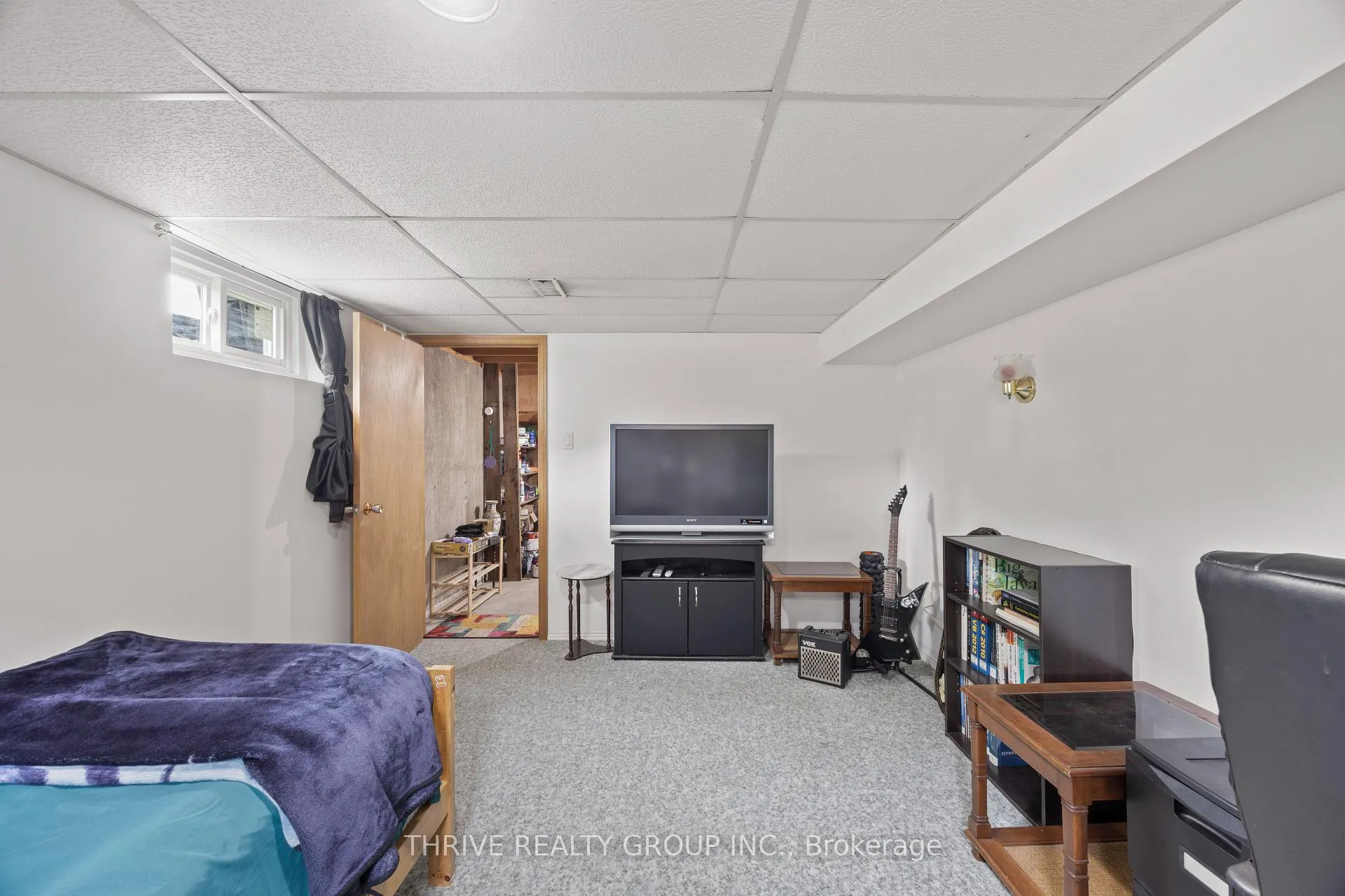 Photo 19 of 219 Burnside Drive, London, East I — HOMEH