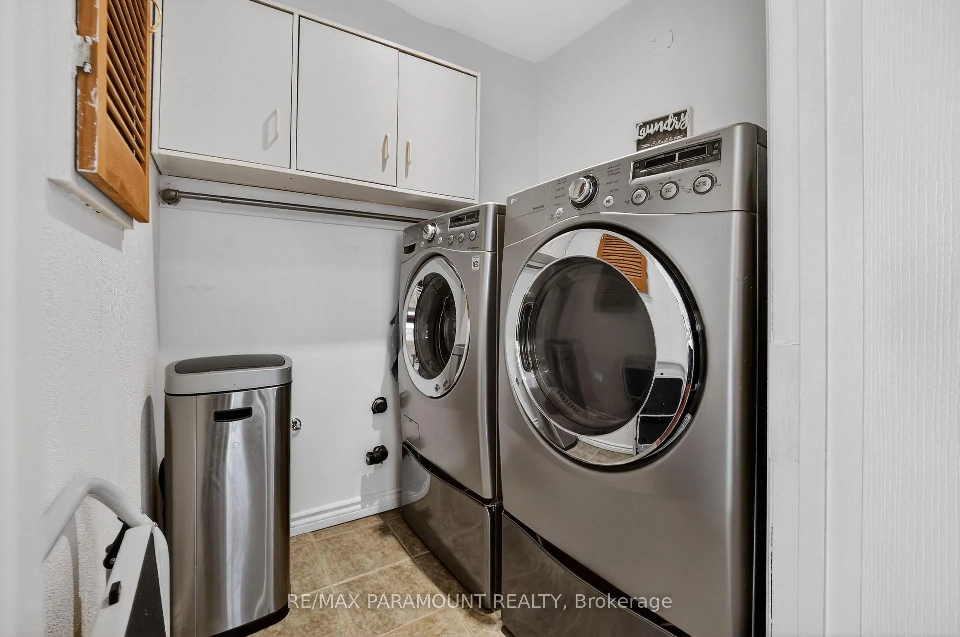 Photo 13 of 5 Cavendish Crescent, Brampton, Avondale — HOMEH