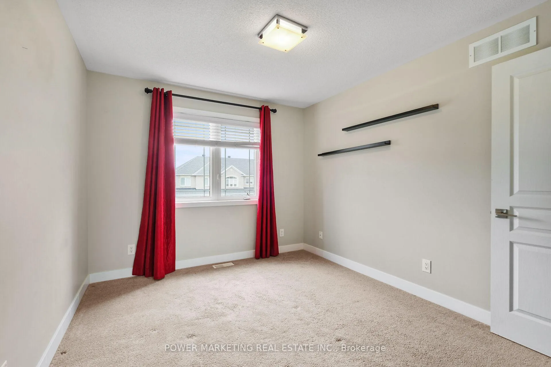 Photo 21 of 311 Travis Street, Ottawa, Mer Bleue/Bradley Estates/Anderson Park — HOMEH