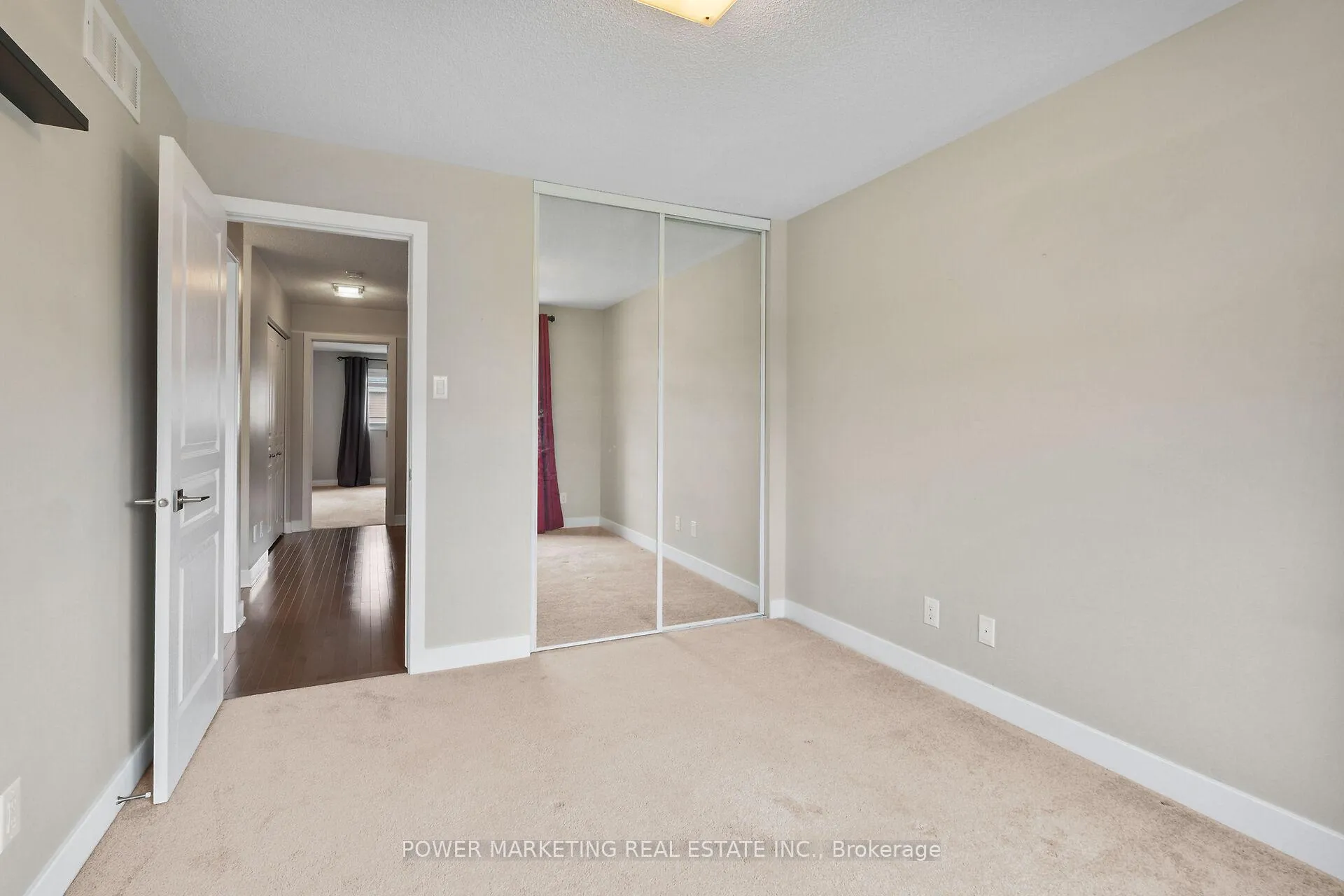 Photo 22 of 311 Travis Street, Ottawa, Mer Bleue/Bradley Estates/Anderson Park — HOMEH