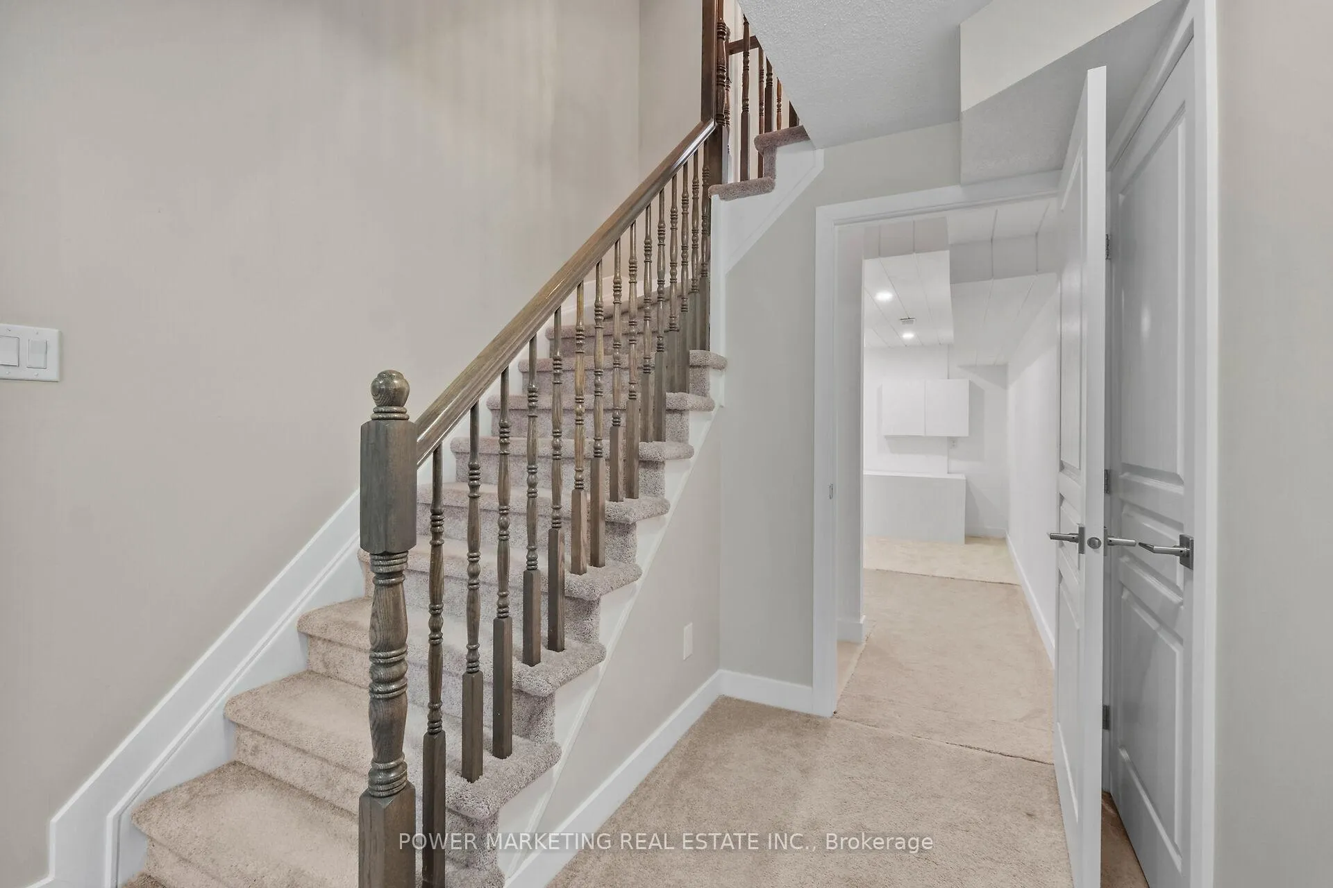 Photo 34 of 311 Travis Street, Ottawa, Mer Bleue/Bradley Estates/Anderson Park — HOMEH