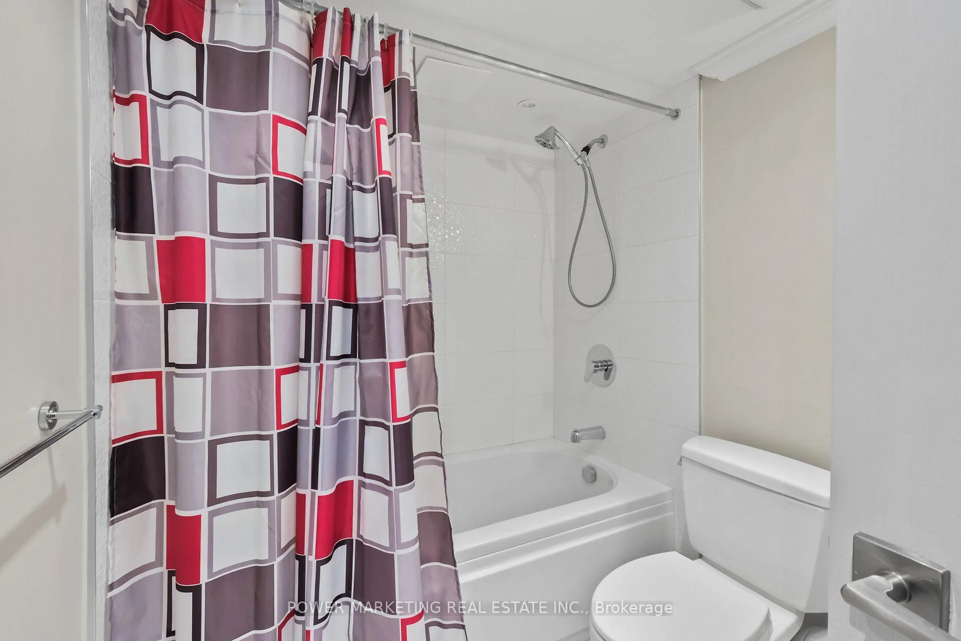Photo 37 of 311 Travis Street, Ottawa, Mer Bleue/Bradley Estates/Anderson Park — HOMEH