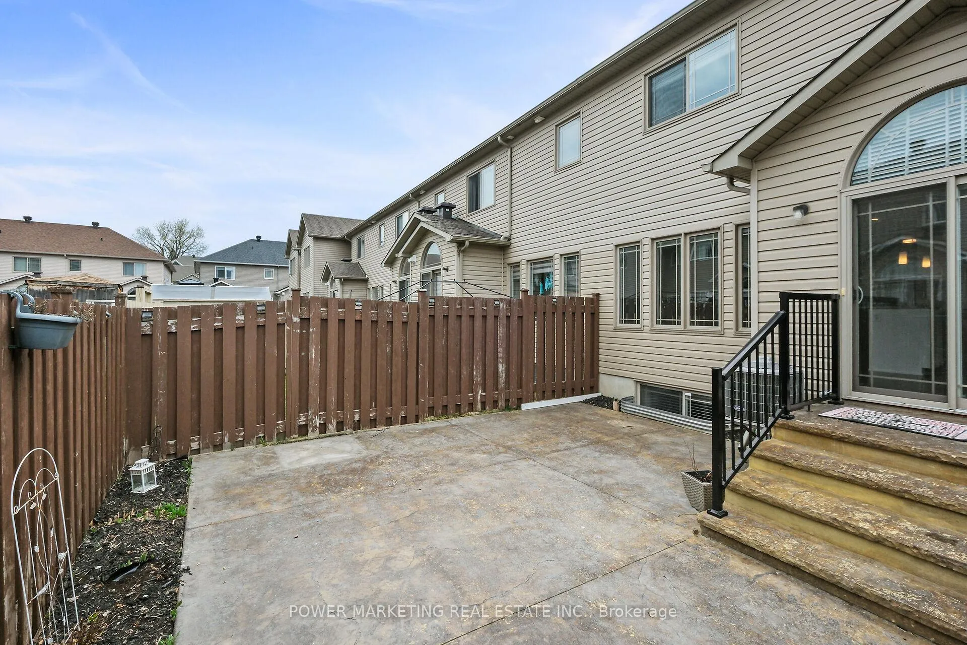 Photo 41 of 311 Travis Street, Ottawa, Mer Bleue/Bradley Estates/Anderson Park — HOMEH