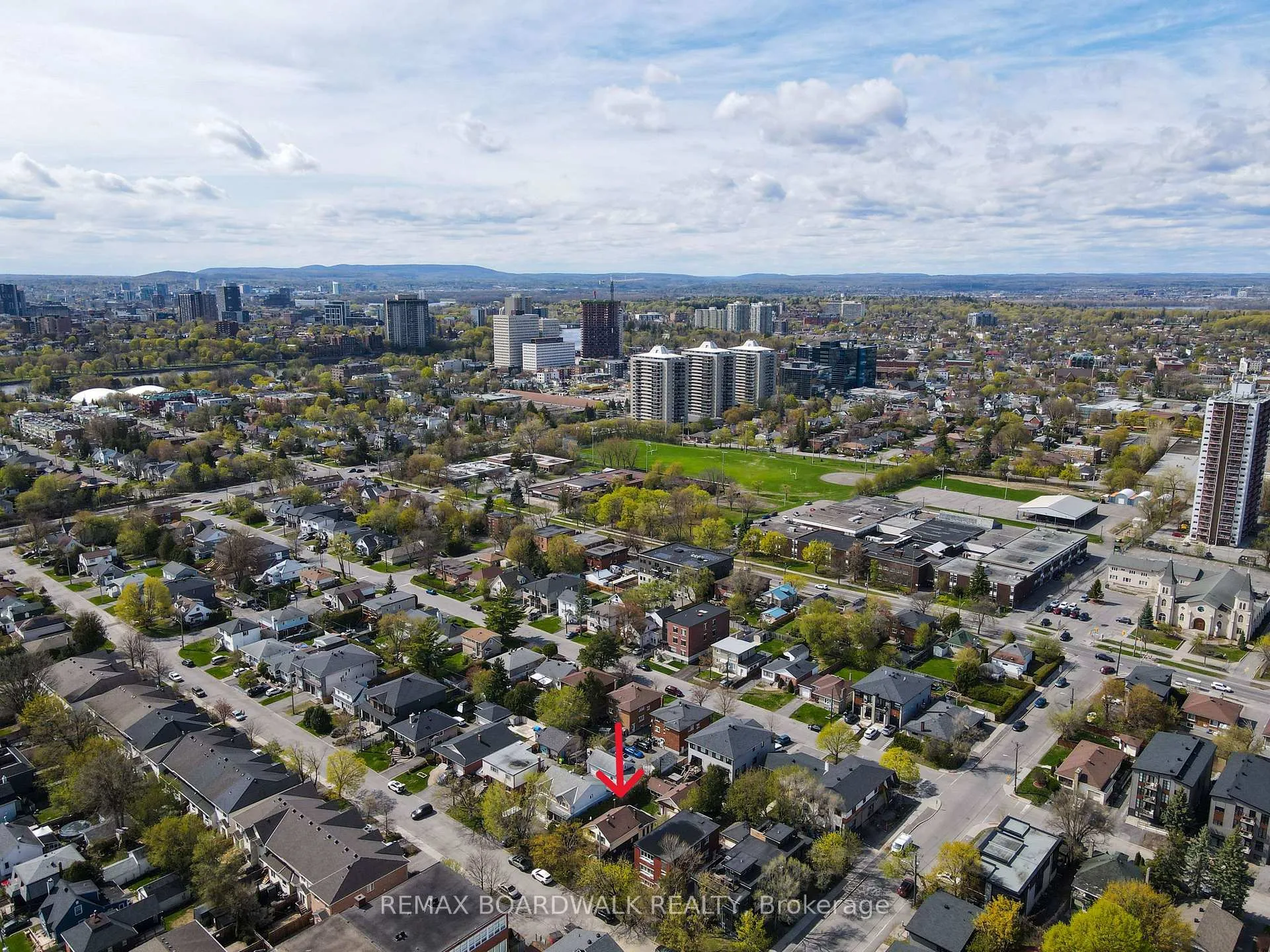 Photo 13 of 209 Glynn Avenue, Ottawa, Overbrook/Castle Heights — HOMEH