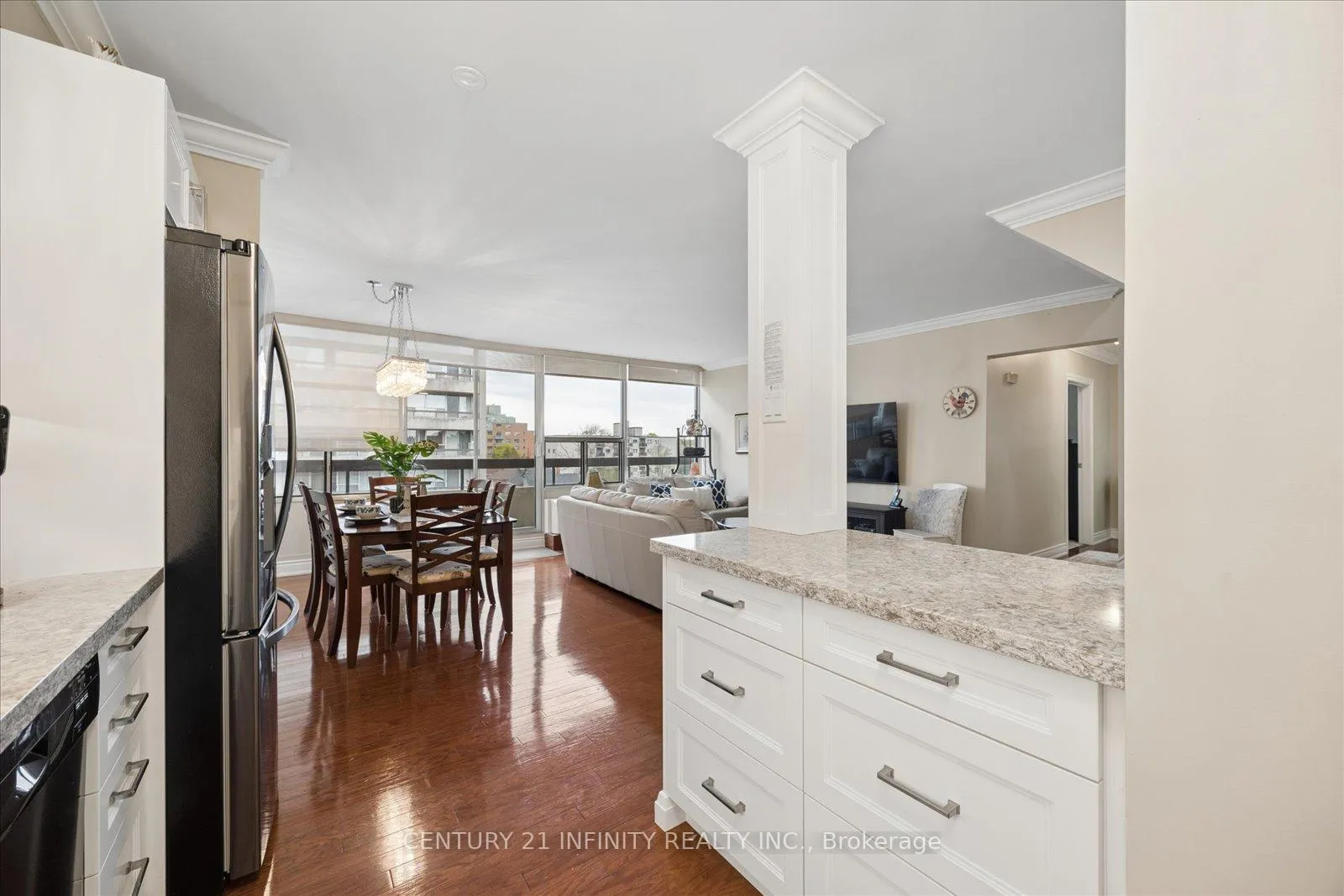 Photo 5 of Unit 635, 50 Richmond Street E, Oshawa, O'Neill — HOMEH