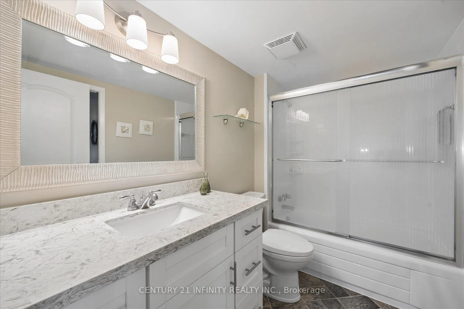 Photo 24 of Unit 635, 50 Richmond Street E, Oshawa, O'Neill — HOMEH