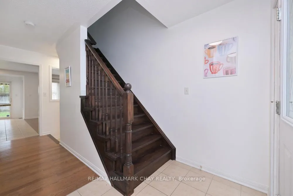 Photo 15 of 73 Kidd Crescent, New Tecumseth, Alliston — HOMEH