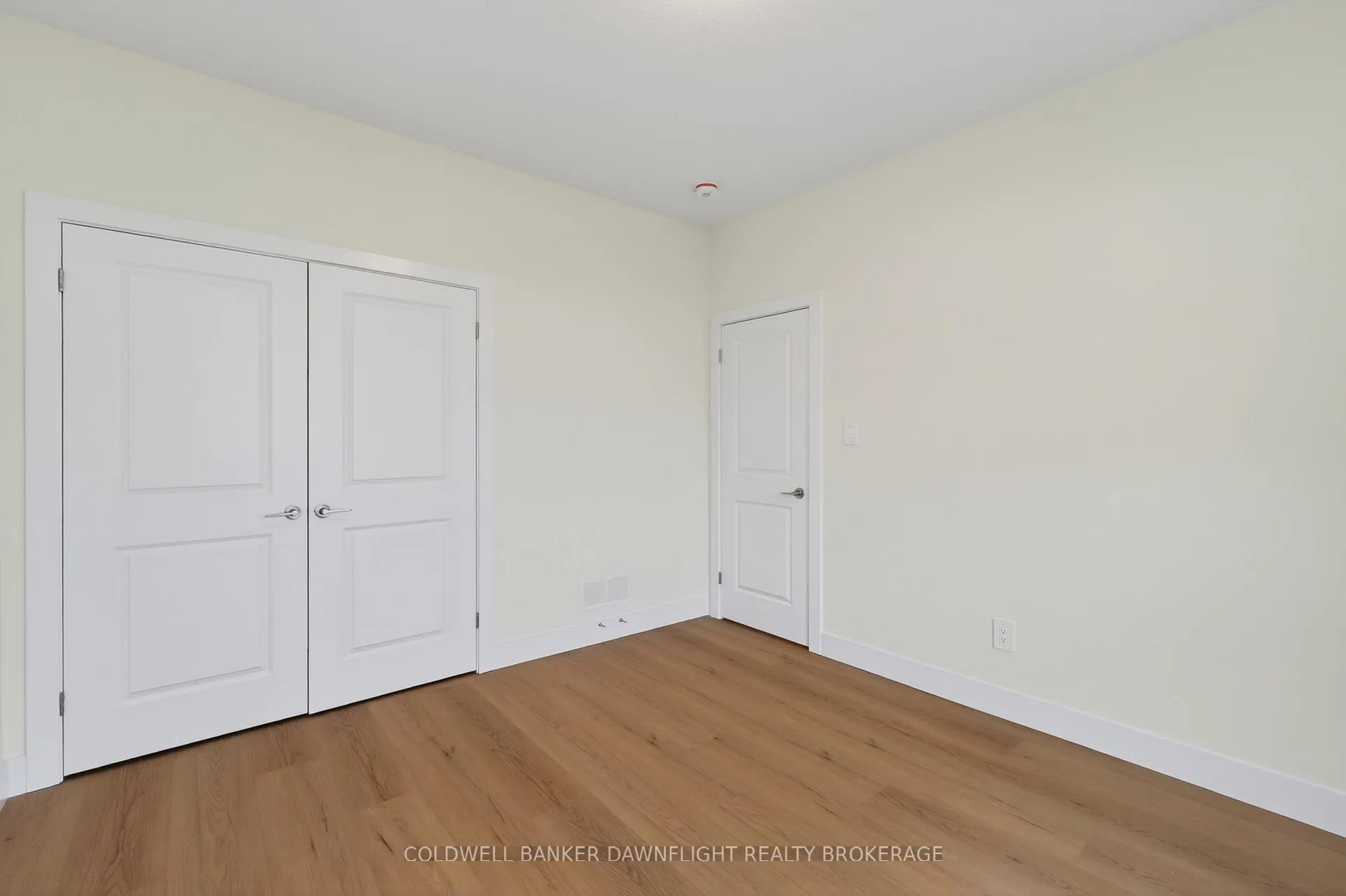 Photo 16 of 60 Moonlight Court, Central Huron, Clinton — HOMEH